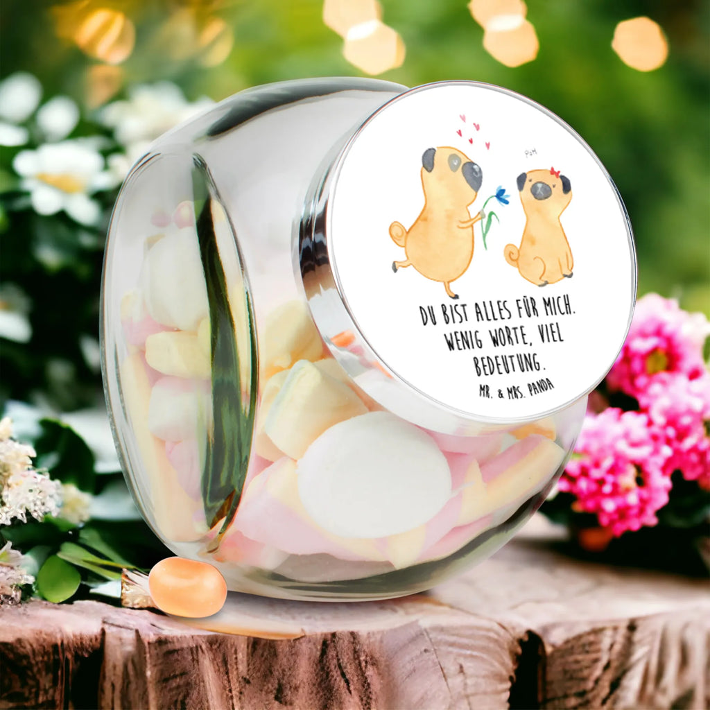 Candy Jar pug In love aufbewahrungsgläser, mehrzweckglas, süßigkeitengläser, glasdosen, gewürzglas, Glas Für Bonbons, Vorratsdose, bonbongläser, schraubglas, Candyglas, Naschdose, glas für süßigkeiten, glas mit deckel, aufbewahrungsglas, glasbehälter, glas für gewürze, Glasdose, müsliglas, Vorratsdose Glas, Vorratsbehälter, Süßigkeitenglas, keksglas, glas für müsli, aufbewahrungsbehälter, Bonboniere, lebensmittelbehälter glas, keksdose glas, Vorratsglas, glas mit verschluss, vorratsgläser, glas für tee, Bonbonglas, Naschglas, Bonbonbehälter, glas für kaffee, Hunderasse, Sprüche, Hundebesitzer, Hund, Hundemotiv, Haustier, Tierliebhaber, Liebe, Mops, Möpse, Verliebt, Liebesspruch. Verlobt, Hundeliebe, Geschenk Freund, Partner