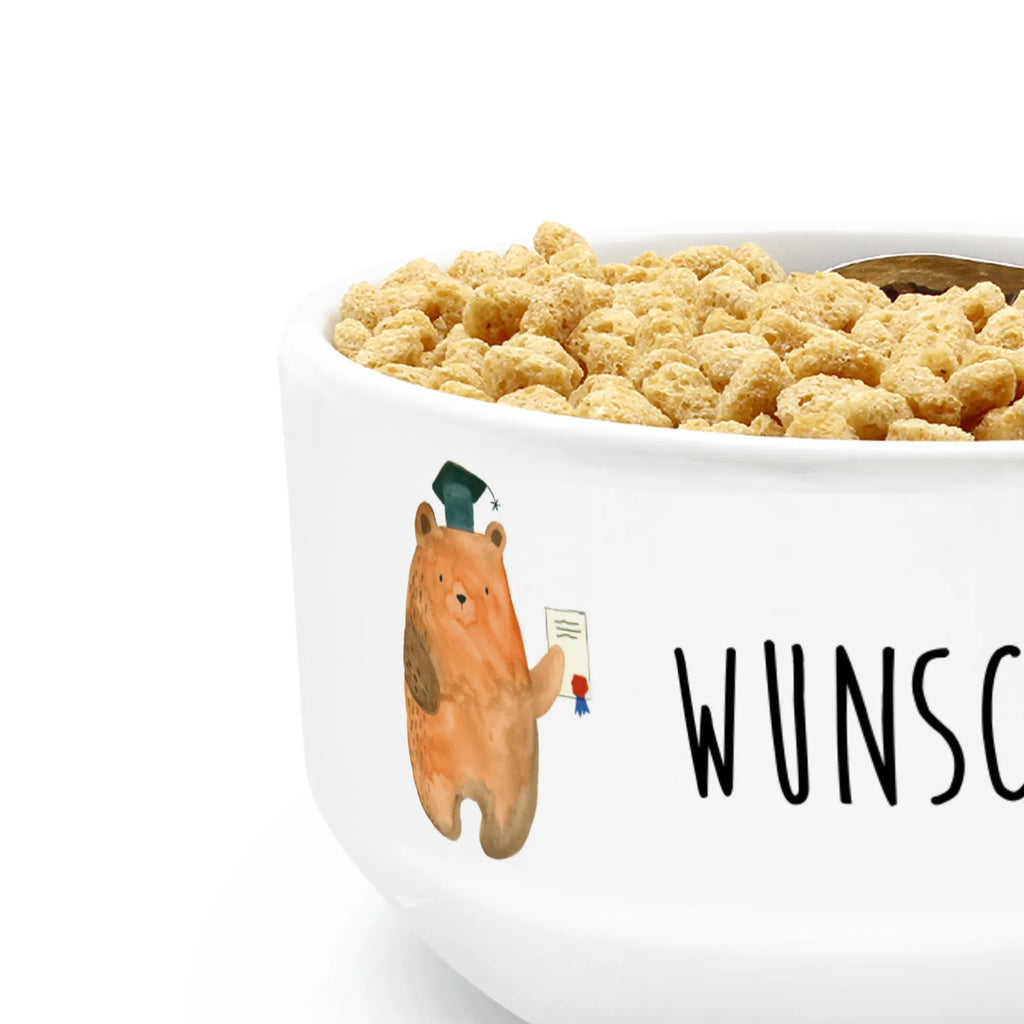 Personalisierte Müslischale Prüfungsbär Snackschale, Obstschale, Personalisierte Schüsseln, Suppenschüssel, Keramik Schüssel, Müslischale, Müslischüssel, Schüssel personalisieren, Müs­lischale mit Namen, Personalisierte Müs­lischale, Porzellan Schale, Früstücksschüssel, Müs­lischale mit Name, Müs­lischale Namen, Müs­lischale Geschenk, Schüssel, Müs­lischale Spruch, Dessertschüssel, Große Müs­lischale mit Namen, Salatschüssel, Personalisierte Schale, Bedruckte Müs­lischale, Müs­lischale Name, Müs­lischale personalisiert, Schale personalisieren, Müs­lischale mit Text, Bär, Teddy, Teddybär, Abitur, Prüfung bestanden, Abschlusszeugnis, Prüfungen, Abschluss, Zeugnis