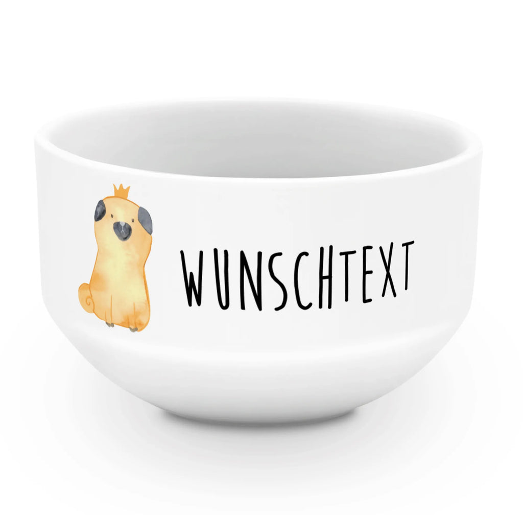 Personalisierte Müslischale Mops Krone Müs­lischale mit Text, Müs­lischale Name, Schüssel personalisieren, Dessertschüssel, Müs­lischale Spruch, Müs­lischale mit Name, Müs­lischale personalisiert, Schale personalisieren, Müs­lischale mit Namen, Bedruckte Müs­lischale, Müslischale, Porzellan Schale, Obstschale, Früstücksschüssel, Müs­lischale Namen, Keramik Schüssel, Müslischüssel, Schüssel, Salatschüssel, Personalisierte Schale, Suppenschüssel, Große Müs­lischale mit Namen, Personalisierte Müs­lischale, Müs­lischale Geschenk, Snackschale, Personalisierte Schüsseln, Hund, Hundemotiv, Haustier, Hunderasse, Tierliebhaber, Hundebesitzer, Sprüche, kinderlos, Mops, Hundebesitzer. Spruch, lustig, allergisch, Hausregel