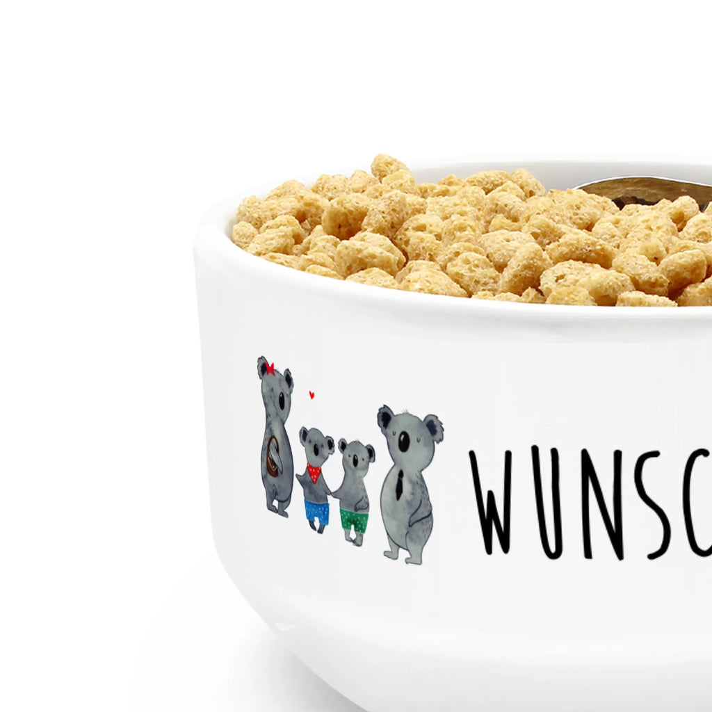Personalisierte Müslischale Koala Familie zwei Salatschüssel, Müs­lischale mit Text, Schüssel personalisieren, Snackschale, Schüssel, Müs­lischale Namen, Müs­lischale Spruch, Personalisierte Schüsseln, Müs­lischale personalisiert, Dessertschüssel, Früstücksschüssel, Keramik Schüssel, Müslischale, Große Müs­lischale mit Namen, Bedruckte Müs­lischale, Müs­lischale Name, Personalisierte Müs­lischale, Personalisierte Schale, Suppenschüssel, Müs­lischale Geschenk, Müslischüssel, Müs­lischale mit Namen, Obstschale, Porzellan Schale, Schale personalisieren, Müs­lischale mit Name, Familie, Vatertag, Muttertag, Bruder, Schwester, Mama, Papa, Oma, Opa, beste Familie, Koalafamilie, Koala, Familienleben, Koalabär, Familienzeit, Lieblingsfamilie