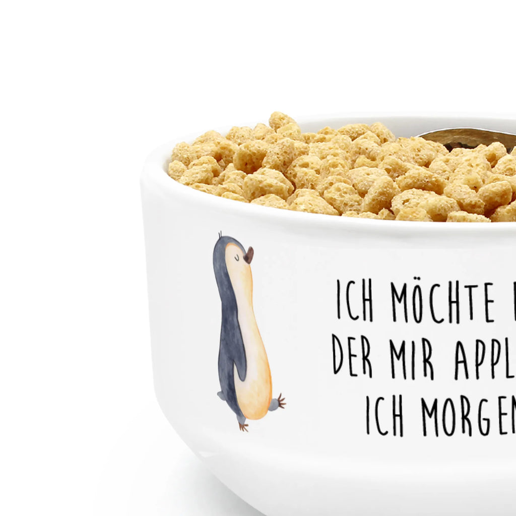 Müslischale Pinguin marschierend Schüssel, Obstschale, Snackschale, Müslischale lustig, Keramik Schüssel, Müslischale, Porzellan Schale, Früstücksschüssel, Müslischale Porzellan, Suppenschüssel, Dessertschüssel, Frühstücksschalen, Müsli schalen, Bunte Müslischalen, Keramik Müslischale, Müslischüssel, Müslischale mit Spruch, Salatschüssel, Weiße Müslischalen, Müslischale Keramik, Müsli schale, Müslischalen bunt, Schöne Müslischalen, Pinguin, Pinguine, Langschläfer, Schwester, Frühaufsteher, Bruder, Familie