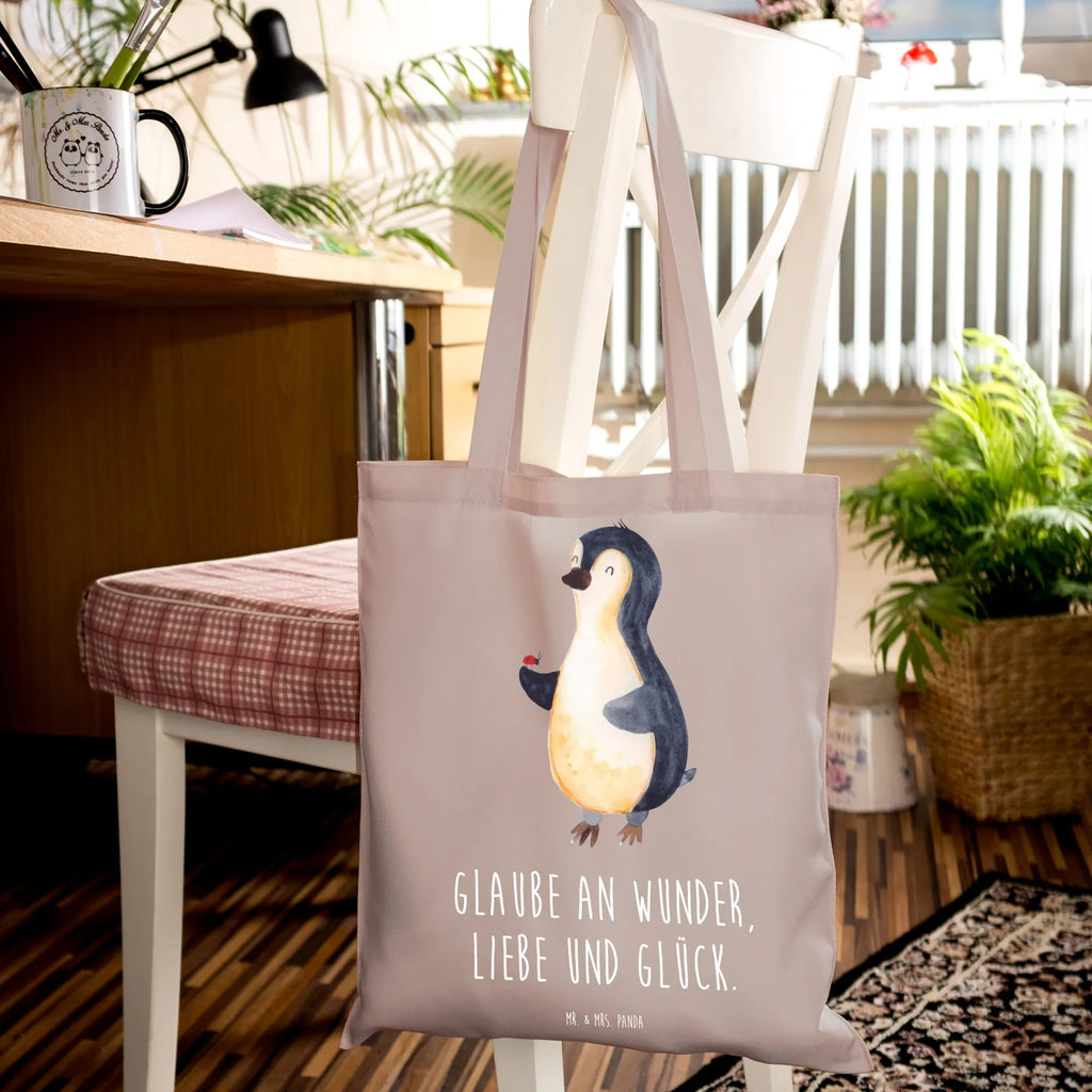 Tragetasche Pinguin Marienkäfer Stoffbeutel, Badetasche, Strandtasche, Schultertasche, Shopper, Einkaufstasche, Umhängetasche, Beutel, Tragetasche, Einkaufstüte, Laptoptasche, Beuteltasche, Tasche, Stofftasche, Jutebeutel, Jutetasche, Pinguin, Lebensfreude, Liebe, Glück, Marienkäfer, Wunder, Pinguine, Freude
