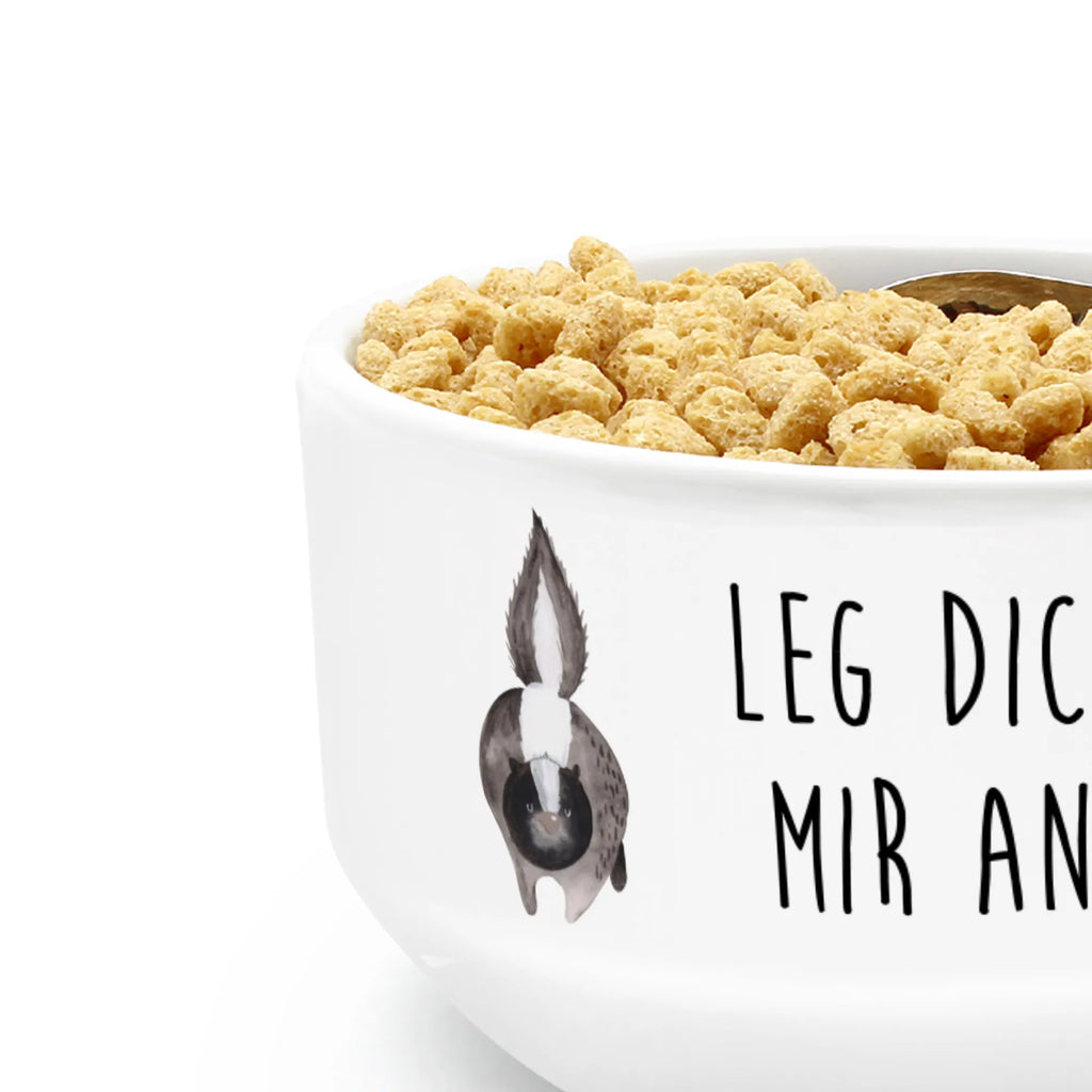 miska na musli skunks atak Stinktier, Skunk