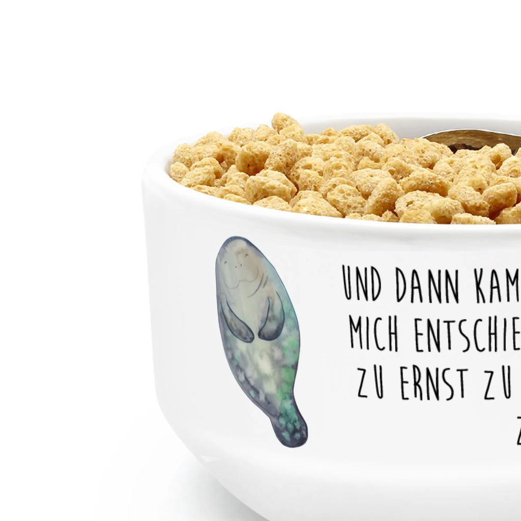 Müslischale Seekuh happy Porzellan Schale, Schöne Müslischalen, Suppenschüssel, Müslischale lustig, Salatschüssel, Frühstücksschalen, Weiße Müslischalen, Müsli schale, Obstschale, Keramik Müslischale, Bunte Müslischalen, Schüssel, Müslischale Keramik, Müslischalen bunt, Keramik Schüssel, Früstücksschüssel, Müsli schalen, Müslischüssel, Müslischale Porzellan, Dessertschüssel, Müslischale mit Spruch, Müslischale, Snackschale, Meerestiere, Meer, Urlaub, Achtsamkeit, Respekt, Zufrieden, Selbstliebe, Liebeskummer, Neustart, Seekühe, Freundin, Seekuh, Neuanfang
