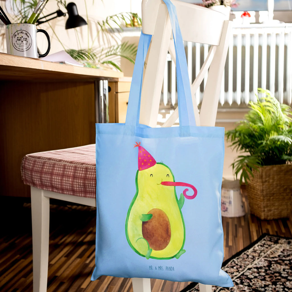Tote bag avocado Celebration tragetasche baumwolle, Strandtasche, einkaufsshopper, campus tasche, umhängetasche baumwolle, canvas tasche, textilbeutel, Tote Bag, Jutetasche, festival tasche, Laptoptasche, Alltagstasche, tasche baumwolle, Umhängetasche, Schultasche, universaltasche, Einkaufstasche, schultertasche baumwolle, umhängebeutel, totebag, Baumwoll-Tragetasche, Shopping Tasche, Tasche, Beutel, studententasche, henkeltasche baumwolle, stoff shopper, Baumwollbeutel, Büchertasche, Unitasche, festivaltasche, schulterbeutel, Tüte, Baumwoll-Shopper, Jutebeutel, Einkaufsbeutel, textiltasche, baumwoll shopper, Stoffbeutel, Freizeittasche, Shopper, einkaufstasche baumwolle, Baumwolltasche, Einkaufstüte, Tragetasche, tragbeutel, Stoff-Tragetasche, beutel baumwolle, Henkeltasche, stofftasche baumwolle, Schulbeutel, Stofftasche, dokumententasche, freizeitbeutel, Schultertasche, Uni Tasche, Avocado, Vegan, Gesund, Veggie, Feierlichkeit, Tröte, Geburtstag, Fete, Gute Laune, Feier, Party