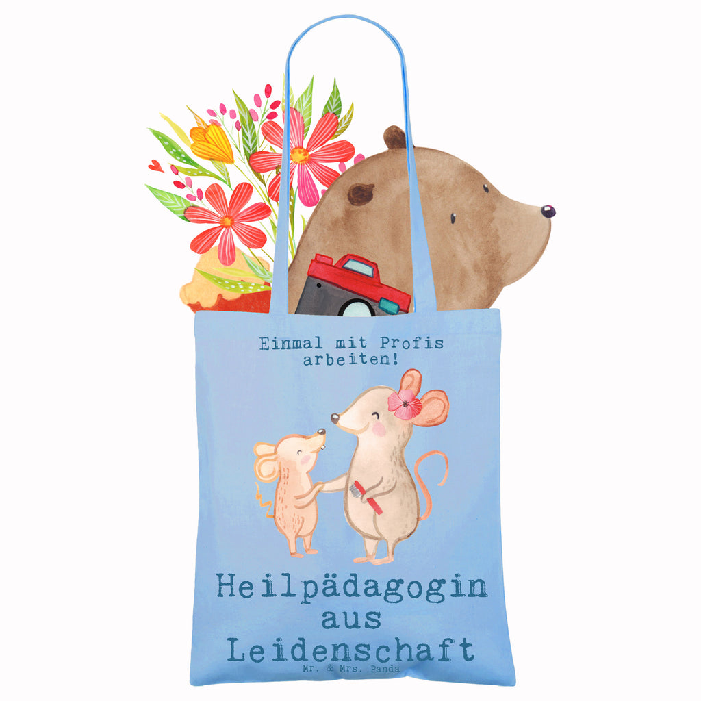 Tragetasche Heilpädagogin aus Leidenschaft textiltasche, baumwoll shopper, universaltasche, Stoff-Tragetasche, Henkeltasche, Einkaufsbeutel, dokumententasche, Schulbeutel, Büchertasche, Strandtasche, Tote Bag, schulterbeutel, stoff shopper, Stoffbeutel, umhängetasche baumwolle, umhängebeutel, beutel baumwolle, festivaltasche, Alltagstasche, Umhängetasche, Jutetasche, Tüte, Baumwoll-Shopper, Unitasche, Shopper, tragbeutel, henkeltasche baumwolle, Baumwoll-Tragetasche, Baumwollbeutel, Beutel, Jutebeutel, stofftasche baumwolle, Stofftasche, Schultasche, tasche baumwolle, Freizeittasche, Schultertasche, Shopping Tasche, einkaufsshopper, canvas tasche, freizeitbeutel, campus tasche, Tasche, Einkaufstasche, textilbeutel, Uni Tasche, Tragetasche, schultertasche baumwolle, studententasche, einkaufstasche baumwolle, totebag, festival tasche, Baumwolltasche, Laptoptasche, Einkaufstüte, tragetasche baumwolle, Geschenk, Schenken, Jubiläum, Danke, Dankeschön, Beruf, Ausbildung, Abschied, Rente, Kollege, Kollegin, Arbeitskollege, Mitarbeiter, Firma, Heilpädagogik, Studium, Heilpädagogin