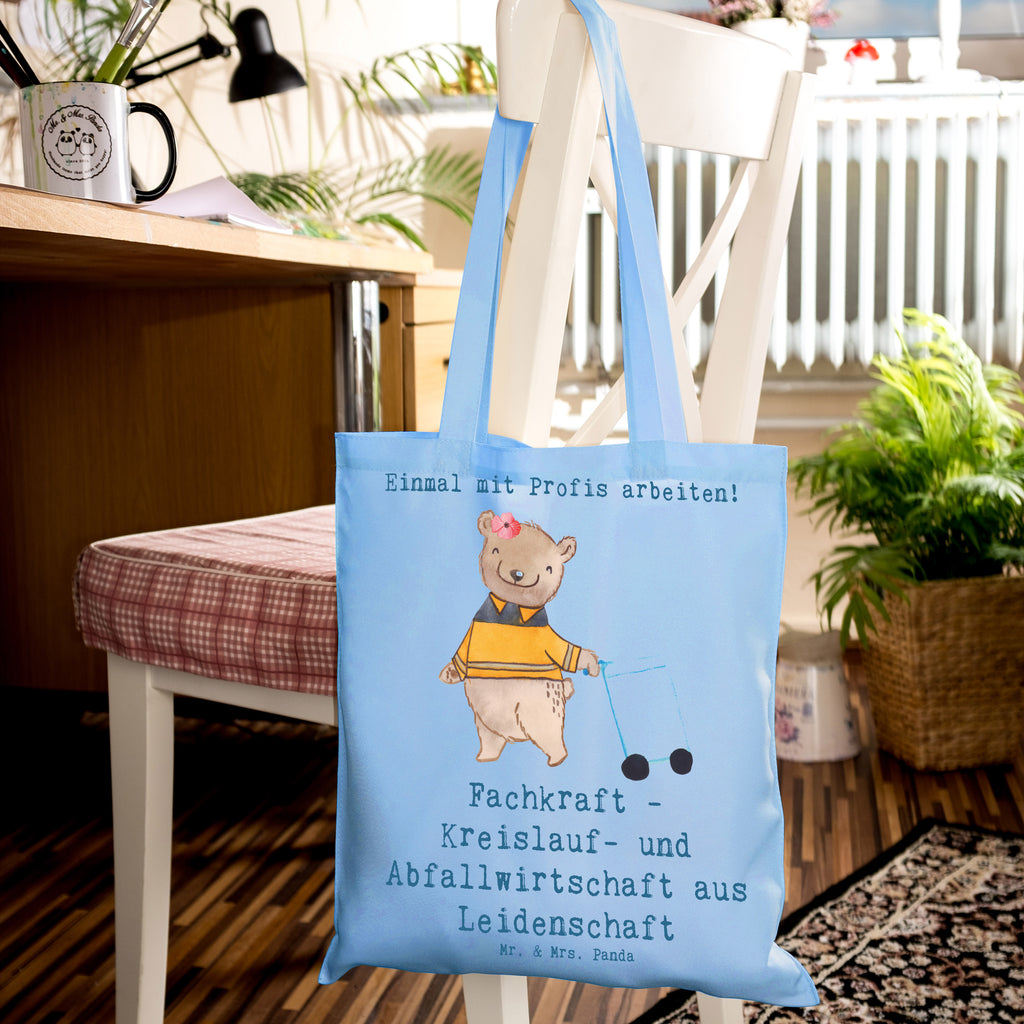 Tote bag Specialist - Circular Economy and Waste Management Passion Henkeltasche, stoff shopper, Tote Bag, tragetasche baumwolle, freizeitbeutel, Shopping Tasche, tragbeutel, Unitasche, Jutetasche, studententasche, Einkaufstasche, Strandtasche, Uni Tasche, Einkaufsbeutel, Freizeittasche, Jutebeutel, Stoff-Tragetasche, universaltasche, festivaltasche, henkeltasche baumwolle, schultertasche baumwolle, Büchertasche, schulterbeutel, umhängetasche baumwolle, Schultasche, festival tasche, Shopper, umhängebeutel, campus tasche, Einkaufstüte, baumwoll shopper, Baumwoll-Shopper, Alltagstasche, einkaufstasche baumwolle, totebag, Schultertasche, Stoffbeutel, Tragetasche, textiltasche, Baumwoll-Tragetasche, tasche baumwolle, Schulbeutel, beutel baumwolle, Tüte, canvas tasche, dokumententasche, Stofftasche, textilbeutel, Baumwolltasche, Beutel, Baumwollbeutel, einkaufsshopper, stofftasche baumwolle, Umhängetasche, Tasche, Laptoptasche, Geschenk, Schenken, Jubiläum, Danke, Dankeschön, Beruf, Ausbildung, Abschied, Rente, Kollege, Kollegin, Arbeitskollege, Mitarbeiter, Firma, Müllwerker, Fachkraft Kreislauf- und Abfallwirtschaft, Kehrichtmann, Müllfahrer, Müllentsorger, Müllmann