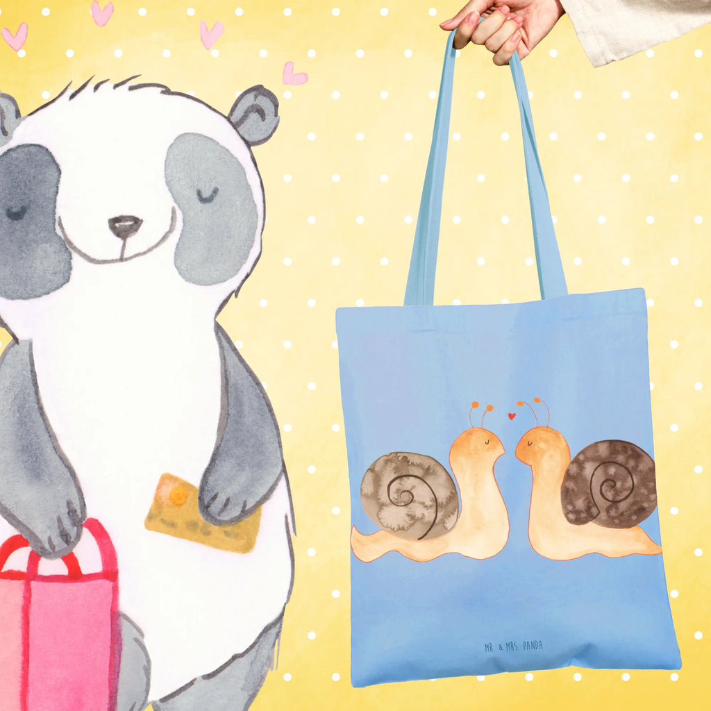 Tote bag Snails in love Strandtasche, Laptoptasche, Tragetasche, Schultertasche, Tasche, Beuteltasche, Umhängetasche, Jutetasche, Einkaufstasche, Badetasche, Stofftasche, Stoffbeutel, Einkaufstüte, Shopper, Beutel, Jutebeutel, Liebe, Partner, Freund, Freundin, Ehemann, Ehefrau, Heiraten, Verlobung, Heiratsantrag, Liebesgeschenk, Jahrestag, Hocheitstag