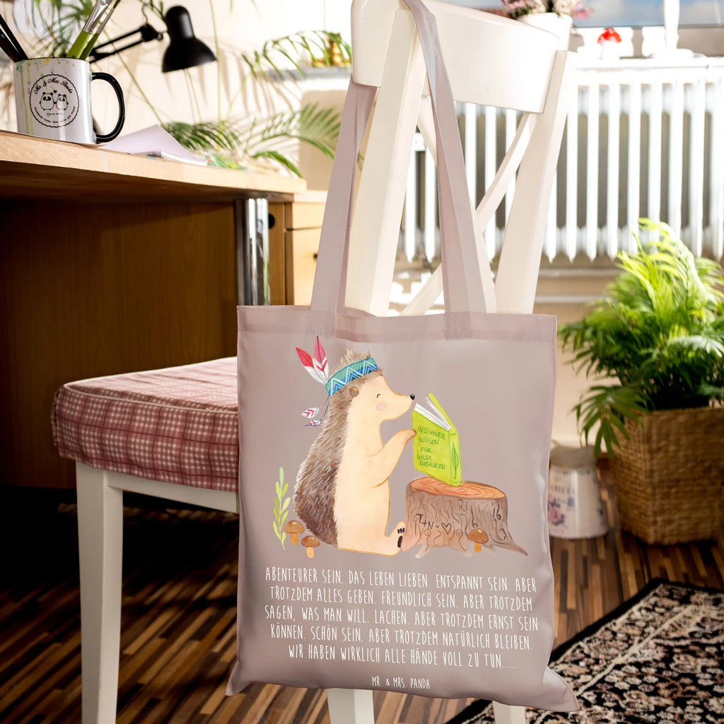 Tote bag Hedgehog feather headdress textiltasche, Uni Tasche, Baumwollbeutel, Stoffbeutel, campus tasche, tragetasche baumwolle, Jutetasche, einkaufstasche baumwolle, Schultasche, freizeitbeutel, einkaufsshopper, Einkaufstüte, Unitasche, canvas tasche, Baumwolltasche, Shopping Tasche, totebag, textilbeutel, Beutel, studententasche, Schultertasche, Laptoptasche, Shopper, Freizeittasche, stoff shopper, Tragetasche, henkeltasche baumwolle, schulterbeutel, Strandtasche, Jutebeutel, schultertasche baumwolle, Stofftasche, Einkaufsbeutel, Tüte, Einkaufstasche, dokumententasche, Henkeltasche, Tote Bag, universaltasche, tragbeutel, umhängetasche baumwolle, Tasche, umhängebeutel, Umhängetasche, Alltagstasche, baumwoll shopper, Büchertasche, Schulbeutel, Tiere, Waldtiere, Abenteuer, Camping, Lagerfeuer, Igel, Indianer