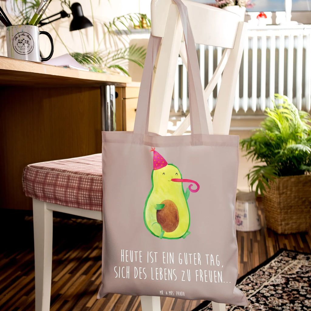 Tote bag avocado Celebration tragetasche baumwolle, Strandtasche, einkaufsshopper, campus tasche, umhängetasche baumwolle, canvas tasche, textilbeutel, Tote Bag, Jutetasche, festival tasche, Laptoptasche, Alltagstasche, tasche baumwolle, Umhängetasche, Schultasche, universaltasche, Einkaufstasche, schultertasche baumwolle, umhängebeutel, totebag, Baumwoll-Tragetasche, Shopping Tasche, Tasche, Beutel, studententasche, henkeltasche baumwolle, stoff shopper, Baumwollbeutel, Büchertasche, Unitasche, festivaltasche, schulterbeutel, Tüte, Baumwoll-Shopper, Jutebeutel, Einkaufsbeutel, textiltasche, baumwoll shopper, Stoffbeutel, Freizeittasche, Shopper, einkaufstasche baumwolle, Baumwolltasche, Einkaufstüte, Tragetasche, tragbeutel, Stoff-Tragetasche, beutel baumwolle, Henkeltasche, stofftasche baumwolle, Schulbeutel, Stofftasche, dokumententasche, freizeitbeutel, Schultertasche, Uni Tasche, Avocado, Vegan, Gesund, Veggie, Feierlichkeit, Tröte, Geburtstag, Fete, Gute Laune, Feier, Party