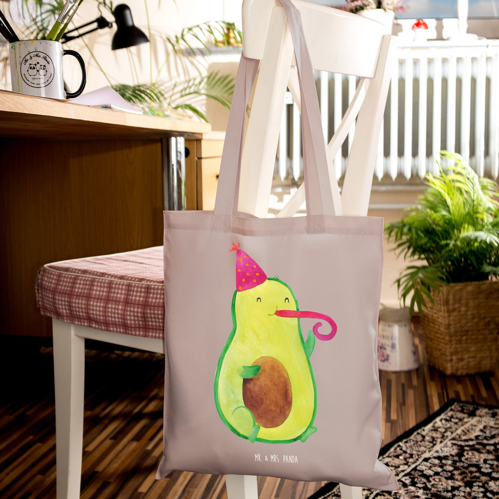 Tote bag avocado Celebration tragetasche baumwolle, Strandtasche, einkaufsshopper, campus tasche, umhängetasche baumwolle, canvas tasche, textilbeutel, Tote Bag, Jutetasche, festival tasche, Laptoptasche, Alltagstasche, tasche baumwolle, Umhängetasche, Schultasche, universaltasche, Einkaufstasche, schultertasche baumwolle, umhängebeutel, totebag, Baumwoll-Tragetasche, Shopping Tasche, Tasche, Beutel, studententasche, henkeltasche baumwolle, stoff shopper, Baumwollbeutel, Büchertasche, Unitasche, festivaltasche, schulterbeutel, Tüte, Baumwoll-Shopper, Jutebeutel, Einkaufsbeutel, textiltasche, baumwoll shopper, Stoffbeutel, Freizeittasche, Shopper, einkaufstasche baumwolle, Baumwolltasche, Einkaufstüte, Tragetasche, tragbeutel, Stoff-Tragetasche, beutel baumwolle, Henkeltasche, stofftasche baumwolle, Schulbeutel, Stofftasche, dokumententasche, freizeitbeutel, Schultertasche, Uni Tasche, Avocado, Vegan, Gesund, Veggie, Feierlichkeit, Tröte, Geburtstag, Fete, Gute Laune, Feier, Party