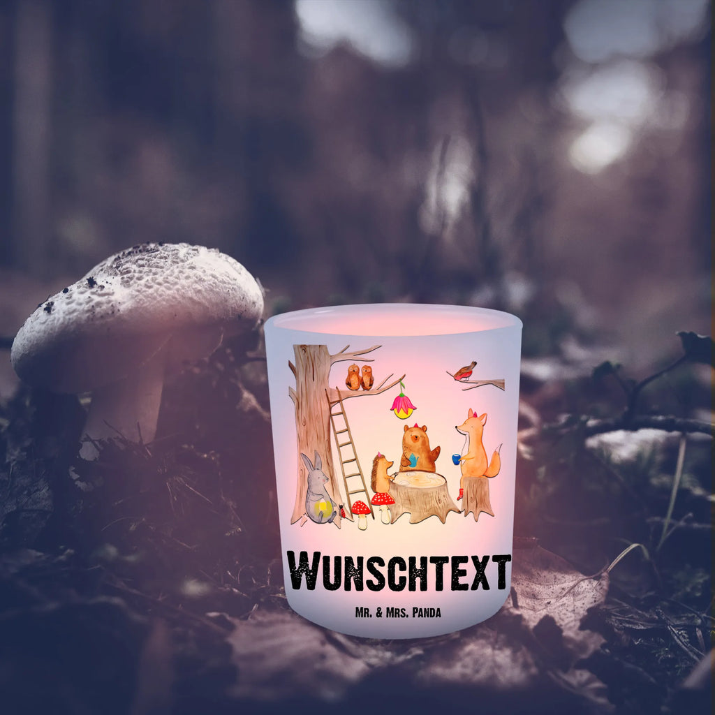 Personalisiertes Windlicht Waldtiere Picknick Teelicht Glas mit Namen, Windlicht Garten mit Namen, Teelichthalter für draußen selber gestalten, Teelichthalter Outdoor mit Namen, Windlicht mit Namen, Windlicht Glas mit Wunschtext, Windlicht Romantisch, Windlicht Design, Windlicht Boho, Windlicht Handgemacht, Windlicht Wohnzimmer, Windlichter mit Namen, Windlicht Geschenk, Windlicht Laterne, Windlicht Balkon, Windlicht Modern, Windlicht Klein, Windlicht Dekoration mit Namen, Windlicht Outdoor, Windlicht Nachhaltig, Windlicht Skandinavisch, Windlicht Kerzenhalter, Windlicht Terrasse, Teelichthalter mit Namen, Windlicht Draußen selber gestalten, Windlicht Für Draußen, Teelichthalter mit Wunschtext, Windlicht Groß, Windlicht Vintage mit Namen, Tiermotive, Gute Laune, lustige Sprüche, Tiere, Hase, Picknick, Fuchs, Igel, Maus, Eichhörnchen, Wald, Waldtiere