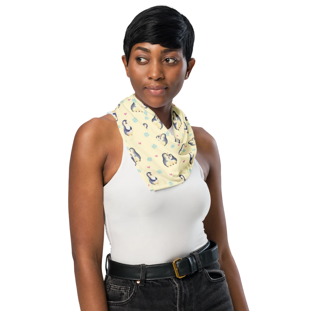 bandana Penguin embrace Design Bandana, Bandana, Multifunktionstuch, Kopftuch, Bandana kaufen, Sportbandana, Halstuch, Sport Bandana, Bandana Tuch, Pinguin, Verlobung, Liebesgeschenk, Hochzeitstag, Liebe, Hochzeitsgeschenk, Liebesbeweis, Liebespaar, Hochzeit, Jahrestag