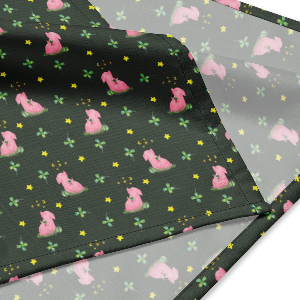 Bandana Schwein Glück Muster Sport Bandana, Multifunktionstuch, Kopftuch, Bandana, Bandana Tuch, Sportbandana, Halstuch, Design Bandana, Bandana kaufen, Tiermotive, Gute Laune, lustige Sprüche, Tiere, Motivation, Sterne, Schwein, Glücksschwein. Glück, Ziele, Träume, Schweinchen, Sernchen, Glücksbringer