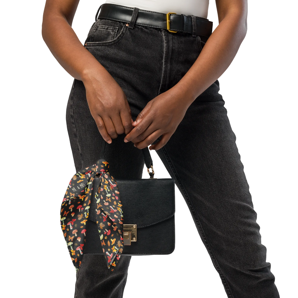 Bandana Grzyby motyle Design Bandana, Bandana, Halstuch, Bandana Tuch, Kopftuch, Sportbandana, Bandana kaufen, Sport Bandana, Multifunktionstuch, Pilz Muster, Schmetterlinge, Pilze, Nachtfalter, Schmetterling Muster