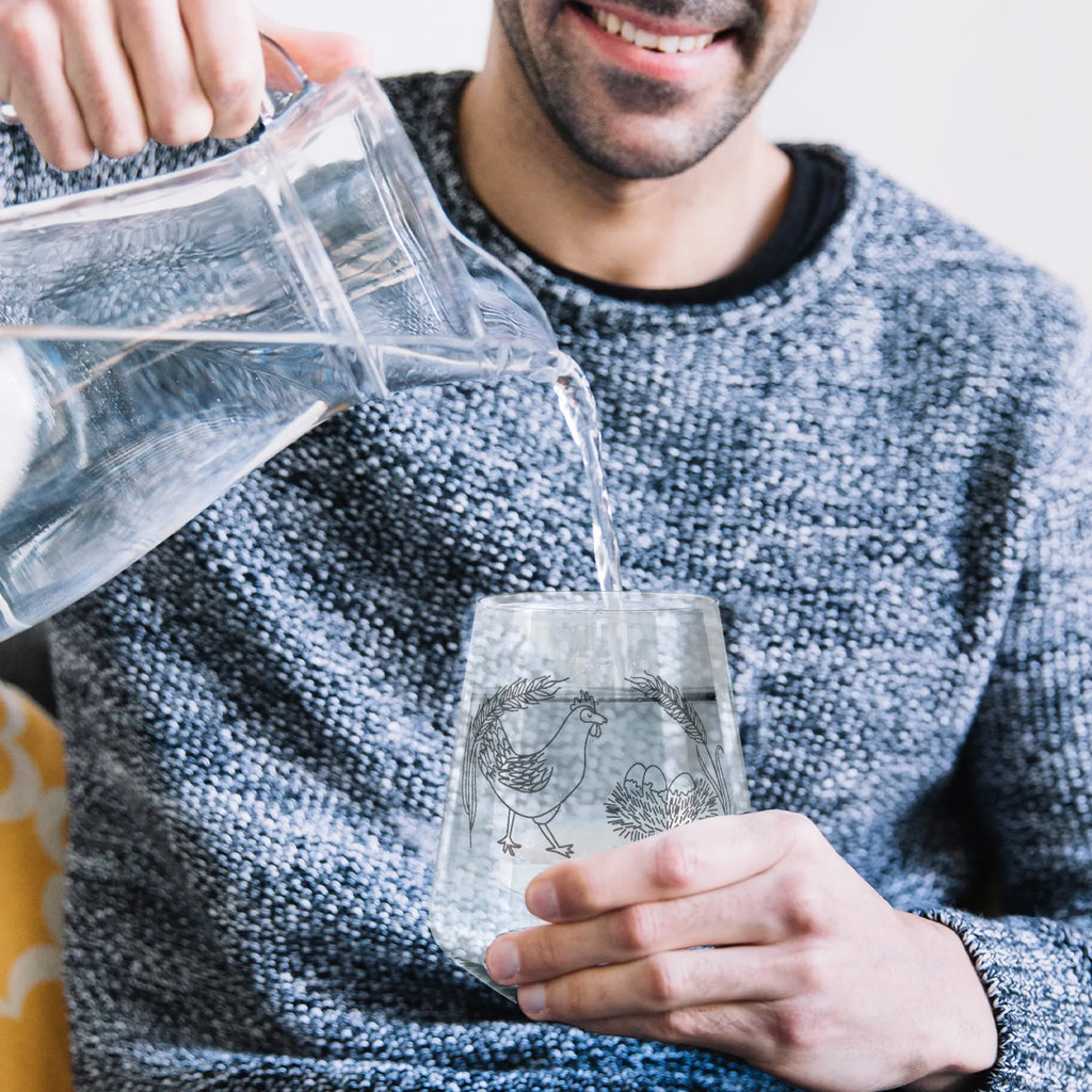 Trinkglas Huhn Stolz Becherglas, Borosilikatglas, Glas Dünnwandig, Saftglas, Trinkglas Für Büro, Glasbecher, Glas Für Limonade, Glas Bunt, Glas Dickwandig, Glas Modern, Trinkglas, Glas Für Eistee, Trinkglas Klein, Glas Für Heißgetränke, Trinkglas Set, Umweltfreundliches Glas, Glas Für Cocktails, Trinkglas Für Gäste, Designglas, Trinkglas Für Erwachsene, Alltagsglas, Glas Für Saft, Glas, Gläser Für Wohnzimmer, Glas Klar, Glas Aus Kristall, Trinkglas Spülmaschinenfest, Glas Mit Spruch, Glas Transparent, Dekoglas, Allzweckglas, Hitzebeständiges Glas, Geschenkglas, Gläser Für Küche, Glas Ohne Stiel, Glas Klassisch, Glas Mit Motiv, Glas Für Milch, Glas Für Wasser, Trinkglas Groß, Glas Für Kaltgetränke, Nachhaltiges Trinkglas, Stapelbares Trinkglas, Trinkglas Einzelstück, Wasserglas, Trinkglas Für Kinder, Bauernhof, Hoftiere, Landwirt, Landwirtin, Hof, Spruch, Henne, Hühner, Schwangerschaft, Geburt, Motivation, Eier, Landleben, Hahn, Magie