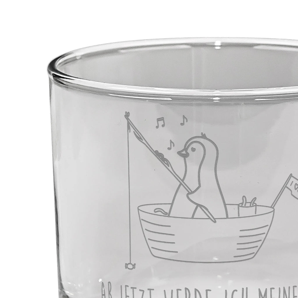 Whiskey Glas Pinguin Angelboot Edle Whiskygläser, Whiskey Glas mit Sprüchen, Whiskeyglas mit Spruch, Whiskey Tumbler, Whisky Gläser, Gravur Whiskyglas, Whiskygläser, Whiskey Glas, Whiskeylgas, Whiskey Glas mit Gravur, Whiskyglas mit Gravur, Pinguin, Leben, Neuanfang, Scheidung, Lebenslust, genießen, Neustart, Angelboot, Geschenkidee Liebeskummer, Motivation, Angeln, Pinguine, Boot, Trennung