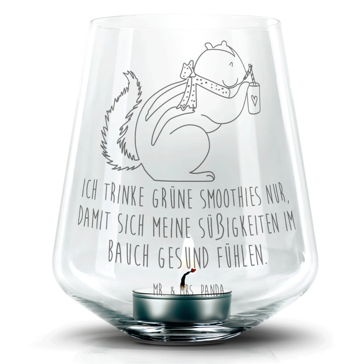 Gravur Windlicht Eichhörnchen Smoothie Kerzenglas, Kerzenhalter, Teelicht Glas, Deko Windlicht, windlicht mit gravur, Glas Windlicht, Gravur Teelicht, Graviertes Windlicht, Windlicht Glas, Stumpenkerzenhalter, Windlicht graviert, Gravur Windlicht, glas kerzenhalter, windlichtglas, Teelichthalter, Laterne, Glas Teelichthalter, Gravur Laterne, Laterne mit Gravur, dekolicht, Kerzenhalter Glas, gravur glas, Lustige Sprüche, Tiere, Tiermotive, Gute Laune, Streifenhörnchen, Eichhörnchen, Diät, Green Smoothies, Abnehmen