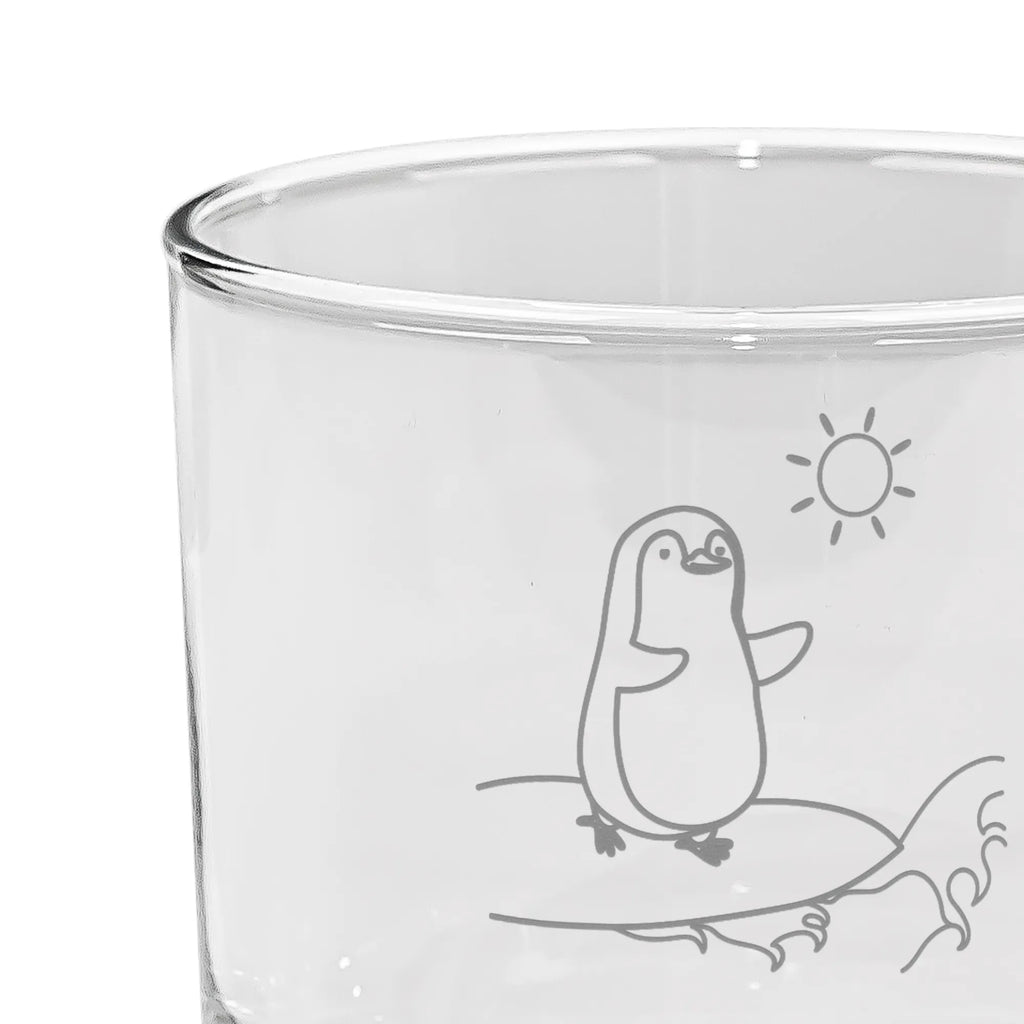 Personalisiertes Gin Glas Pinguin Surfer Modernes Gin Glas Mit Namensgravur, Spülmaschinenfestes Gin Glas Mit Wunschname, Kristall Gin Glas Mit Namensgravur, Gin Glas Geschenkidee Mit Namensgravur, Designer Gin Glas Mit Wunschname, Dickwandiges Gin Glas Mit Namen, Gin Glas 500 ml Mit Namensgravur, Longdrinkglas Mit Wunschname, Gin-Ballon Glas Mit Wunschname, Personalisiertes Gin Glas, Balloon Glas Mit Wunschname, Gin-Tumbler Mit Namen, Gin-Gläser Set Mit Wunschname, Handgeschliffenes Gin Glas Mit Namensgravur, Gin-Glas Set Mit Namen, Vintage Gin Glas Mit Wunschname, Gin & Tonic Glas Mit Namensgravur, Premium Gin Glas Mit Namen, Gin Glas Für Party Mit Namensgravur, Gin Glas Mit Gravurfläche Für Namen, Gin-Copa Mit Namensgravur, Klassisches Gin Glas Mit Namen, Gin Glas Für Cocktailabend Mit Namen, Gin Glas Für Bar Mit Namen, Gin-Copa Glas Mit Stiel Und Namensgravur, Rundes Gin Glas Mit Namen, Tumbler Glas Mit Namen, Gin-Glas Mit Stiel Und Namen, Gin Glas Für Tasting Mit Wunschname, Gin Glas Für Zuhause Mit Wunschname, Gin Glas Mit Namensgravur, Großes Gin Glas Mit Wunschname, Dünnwandiges Gin Glas Mit Namensgravur, Gin-Glas Ohne Stiel Mit Wunschname, Cocktailglas Für Gin Mit Namen, Pinguin, Pinguine, Portugal, surfen, Wellen reiten, Urlaub, Hawaii, Surfer, Wellen