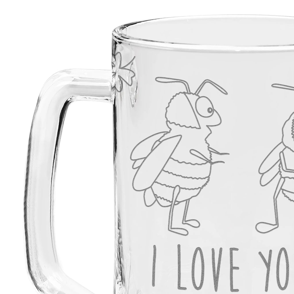 Grawerowany Kufel Piwa pszczoły para Familienbild Gravur Krug, Bierhumpen Mit Gravur, Bierkrug Personalisiert Mit Gravur, Bierkrug Mit Gravur, Bierkrug Geschenk Mit Gravur, Kellnerkrug Mit Gravur, Hochzeitsgravur Bierkrug, Zinnkrug Mit Gravur, Wunschgravur Krug, Initialen Gravur Krug, Edelstahlkrug Mit Gravur, Sammlerkrug Mit Gravur, Bierkrug Für Geburtstag Mit Gravur, Oktoberfestkrug Mit Gravur, Bierkrug Für Vatertag Mit Gravur, Glaskrug Mit Gravur, Bierseidel Mit Gravur, Maßkrug Mit Gravur, Bayerischer Bierkrug Gravur, Haustierfoto Gravur Krug, Fotogravur Bierkrug, Bierkrug Mit Spruchgravur, Bierkrug Mit Foto Gravur, Bierkrug Gravierbar, Porzellankrug Mit Gravur, Tonkrug Mit Gravur, Keramikkrug Mit Gravur, Bierkrug Mit Monogramm Gravur, Brauerei Krug Mit Gravur, Namensgravur Bierkrug, Steinzeugkrug Mit Gravur, Gravur Maßkrug, Jubiläumsgravur Bierkrug, ChatGPT:<br />Gravierbarer Bierkrug, Traditioneller Bierkrug Mit Gravur, Rustikaler Bierkrug Gravur, Liebe, Partner, Freund, Freundin, Ehemann, Ehefrau, Heiraten, Verlobung, Heiratsantrag, Liebesgeschenk, Jahrestag, Hocheitstag, für Ehemann, Geschenk für Partner, Liebesbeweis, Hochzeitstag, Schildkröten, Geschenk für Frauen, Geschenk für Freundin, für Männer, Valentinstag, verliebte Schildkröten, Mitbringsel