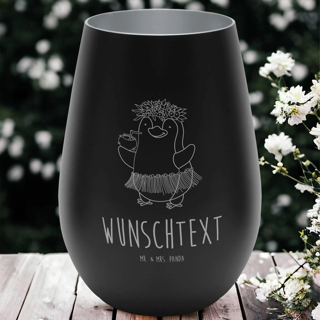 Gold Windlicht Personalisiert Pinguin Kokosnuss Luxuriöses Windlicht In Gold Personalisiert, Windlicht Gold Mit Namen, Goldener Teelichthalter Mit Wunschtext, Windlicht Mit Gravur Goldfarben, Windlicht Aus Metall Gold Mit Gravur, Windlicht Gold Mit Liebevollem Spruch, Kerzenhalter Gold Mit Gravur, Windlicht Mit Persönlicher Botschaft Gold, Windlicht Mit Widmung Goldfarben, Windlicht In Gold Personalisiert, Windlicht Gold Für Innenbereich Mit Wunschtext, Windlicht Gold Für Weihnachten Mit Spruch, Tischdeko Windlicht Gold Mit Namen, Windlicht Gold Geschenk Personalisiert, Gold Windlicht Hochzeit Mit Wunschtext, Personalisiertes Windlicht Gold, Windlicht Goldfarben Mit Personalisierung, Laterne Gold Mit Personalisierung, Windlicht Mit Initialen In Gold, Deko Windlicht Gold Mit Namen, Windlicht Gold Romantisch Mit Gravur, Windlicht Gold Mit Spruch, Edles Windlicht Goldfarben Mit Text, Windlicht Mit Wunschtext Gold, Windlicht Aus Glas Gold Mit Text, Pinguin, Aloha, Hawaii, Pinguine, Kokosnuss, Urlaub