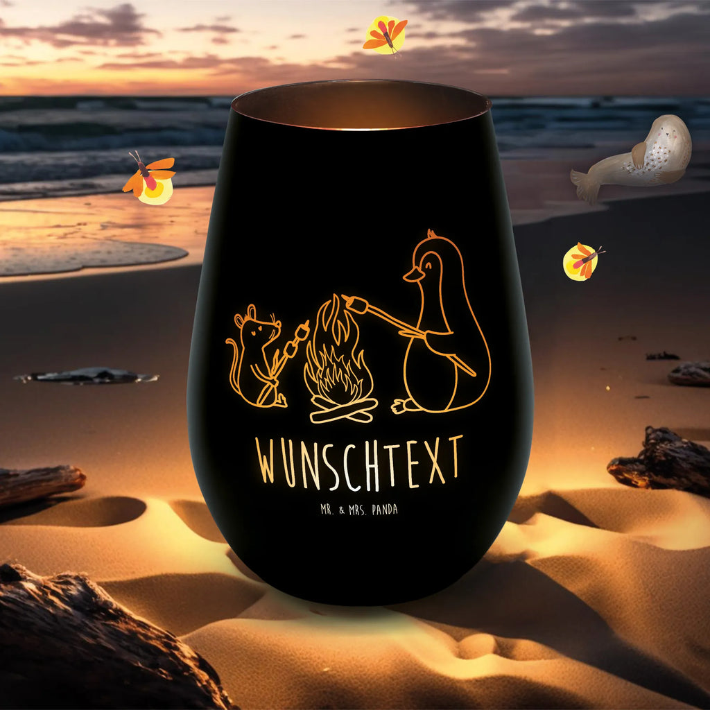 Gold Windlicht Personalisiert Pinguin Lagerfeuer Windlicht Gold Mit Namen, Laterne Gold Mit Personalisierung, Gold Windlicht Hochzeit Mit Wunschtext, Windlicht Mit Wunschtext Gold, Windlicht Gold Für Innenbereich Mit Wunschtext, Windlicht Gold Romantisch Mit Gravur, Personalisiertes Windlicht Gold, Tischdeko Windlicht Gold Mit Namen, Windlicht Gold Mit Spruch, Windlicht Mit Widmung Goldfarben, Windlicht Gold Für Weihnachten Mit Spruch, Deko Windlicht Gold Mit Namen, Edles Windlicht Goldfarben Mit Text, Kerzenhalter Gold Mit Gravur, Luxuriöses Windlicht In Gold Personalisiert, Goldener Teelichthalter Mit Wunschtext, Windlicht In Gold Personalisiert, Windlicht Aus Metall Gold Mit Gravur, Windlicht Mit Gravur Goldfarben, Windlicht Gold Geschenk Personalisiert, Windlicht Gold Mit Liebevollem Spruch, Windlicht Mit Persönlicher Botschaft Gold, Windlicht Mit Initialen In Gold, Windlicht Aus Glas Gold Mit Text, Windlicht Goldfarben Mit Personalisierung, Pinguin, Lebensspruch, Büro, Job, Liebe, Neustart, Lebensmotivation, Leben, Pinguine, Lagerfeuer, Maus, Büroalltag, Feuer, grillen, Marshmallows, Motivation, Arbeit
