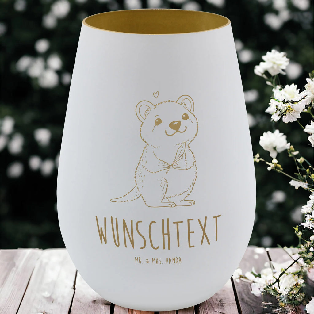 Gold Windlicht Personalisiert Quokka Happy Luxuriöses Windlicht In Gold Personalisiert, Kerzenhalter Gold Mit Gravur, Windlicht Mit Persönlicher Botschaft Gold, Personalisiertes Windlicht Gold, Goldener Teelichthalter Mit Wunschtext, Tischdeko Windlicht Gold Mit Namen, Gold Windlicht Hochzeit Mit Wunschtext, Windlicht Aus Glas Gold Mit Text, Windlicht Mit Wunschtext Gold, Windlicht Mit Widmung Goldfarben, Windlicht In Gold Personalisiert, Edles Windlicht Goldfarben Mit Text, Windlicht Gold Mit Namen, Windlicht Gold Für Innenbereich Mit Wunschtext, Windlicht Gold Romantisch Mit Gravur, Windlicht Aus Metall Gold Mit Gravur, Windlicht Mit Initialen In Gold, Laterne Gold Mit Personalisierung, Windlicht Gold Mit Spruch, Windlicht Gold Für Weihnachten Mit Spruch, Windlicht Gold Mit Liebevollem Spruch, Deko Windlicht Gold Mit Namen, Windlicht Gold Geschenk Personalisiert, Windlicht Mit Gravur Goldfarben, Windlicht Goldfarben Mit Personalisierung, Tiermotive, Gute Laune, lustige Sprüche, Tiere, Niedliches Tier, Lustiger Spruch, Dinge erledigen, Aufschieberitis, Quokka, Verschieben