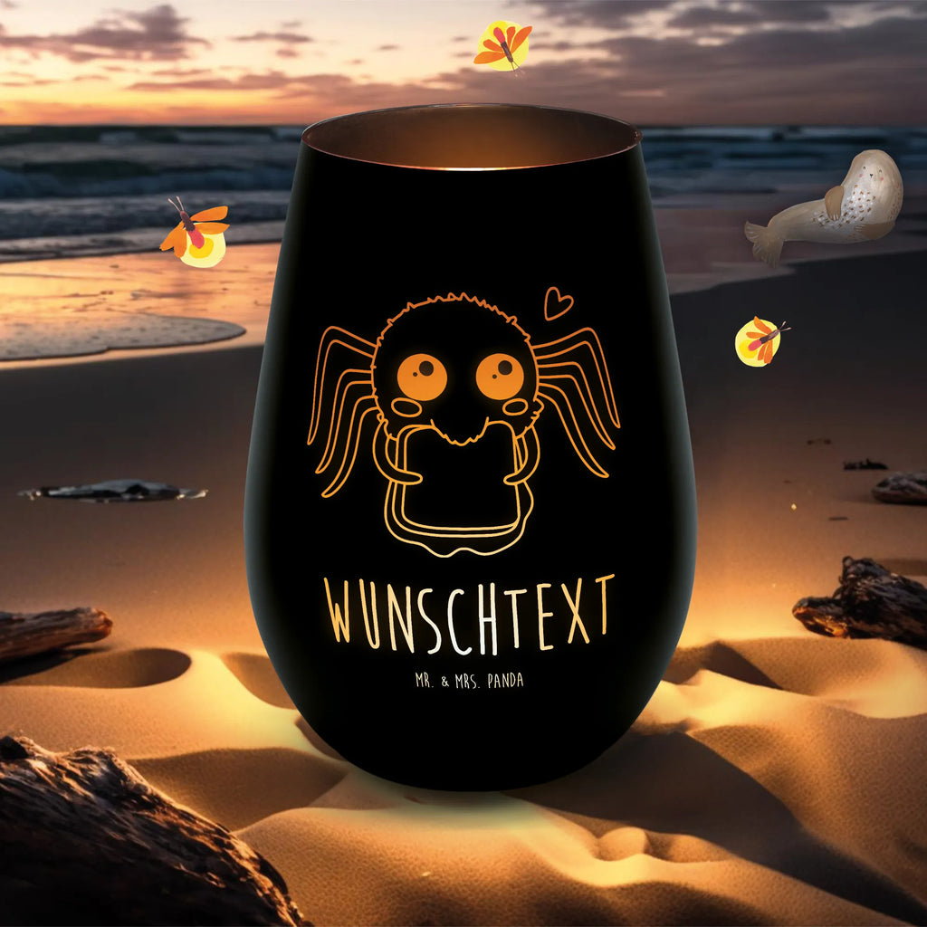 Gold Windlicht Personalisiert Spinne Agathe Sandwich Goldener Teelichthalter Mit Wunschtext, Windlicht Aus Glas Gold Mit Text, Windlicht In Gold Personalisiert, Windlicht Mit Wunschtext Gold, Windlicht Goldfarben Mit Personalisierung, Gold Windlicht Hochzeit Mit Wunschtext, Windlicht Gold Geschenk Personalisiert, Windlicht Gold Mit Spruch, Edles Windlicht Goldfarben Mit Text, Windlicht Mit Gravur Goldfarben, Windlicht Mit Widmung Goldfarben, Windlicht Mit Persönlicher Botschaft Gold, Tischdeko Windlicht Gold Mit Namen, Windlicht Gold Für Weihnachten Mit Spruch, Windlicht Mit Initialen In Gold, Laterne Gold Mit Personalisierung, Luxuriöses Windlicht In Gold Personalisiert, Windlicht Gold Mit Liebevollem Spruch, Kerzenhalter Gold Mit Gravur, Windlicht Aus Metall Gold Mit Gravur, Windlicht Gold Romantisch Mit Gravur, Windlicht Gold Für Innenbereich Mit Wunschtext, Windlicht Gold Mit Namen, Deko Windlicht Gold Mit Namen, Personalisiertes Windlicht Gold, Spinne Agathe, Spinne, Agathe, Videos, Merchandise, Mut, Lebensfreude, Hungrig, Alles wird gut, Hunger, Verfressen, Glück