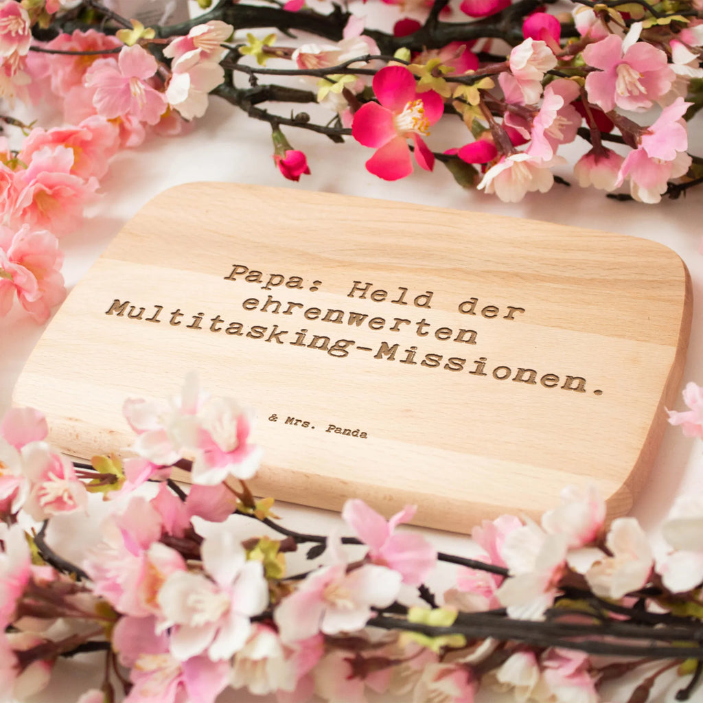 Serving board Saying Papa: Held der ehrenwerten Multitasking-Missionen. breakfast board, cutting board, Board, Family, Father's Day, Mother's Day, brother, sister, Mom, Dad