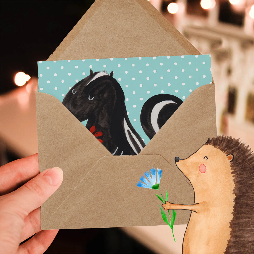 Deluxe Card skunk flower Glückwunschkarte, Grußkarte, Klappkarte, anlasskarte, faltkarte, doppelkarte, Stinktier, Skunk, Stinker, Tagträumer, Dreams, Wildtier, Träume, Stinki, Verträumt, Raubtier