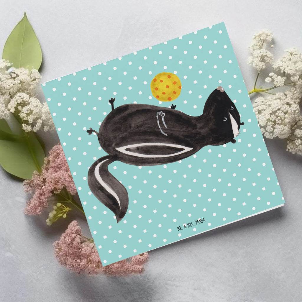 Deluxe Card skunk ball Glückwunschkarte, Klappkarte, Grußkarte, faltkarte, anlasskarte, doppelkarte, Stinktier, Skunk, Weisheit, Stinker, Wildtier, Stinki, Verspielt, Raubtier