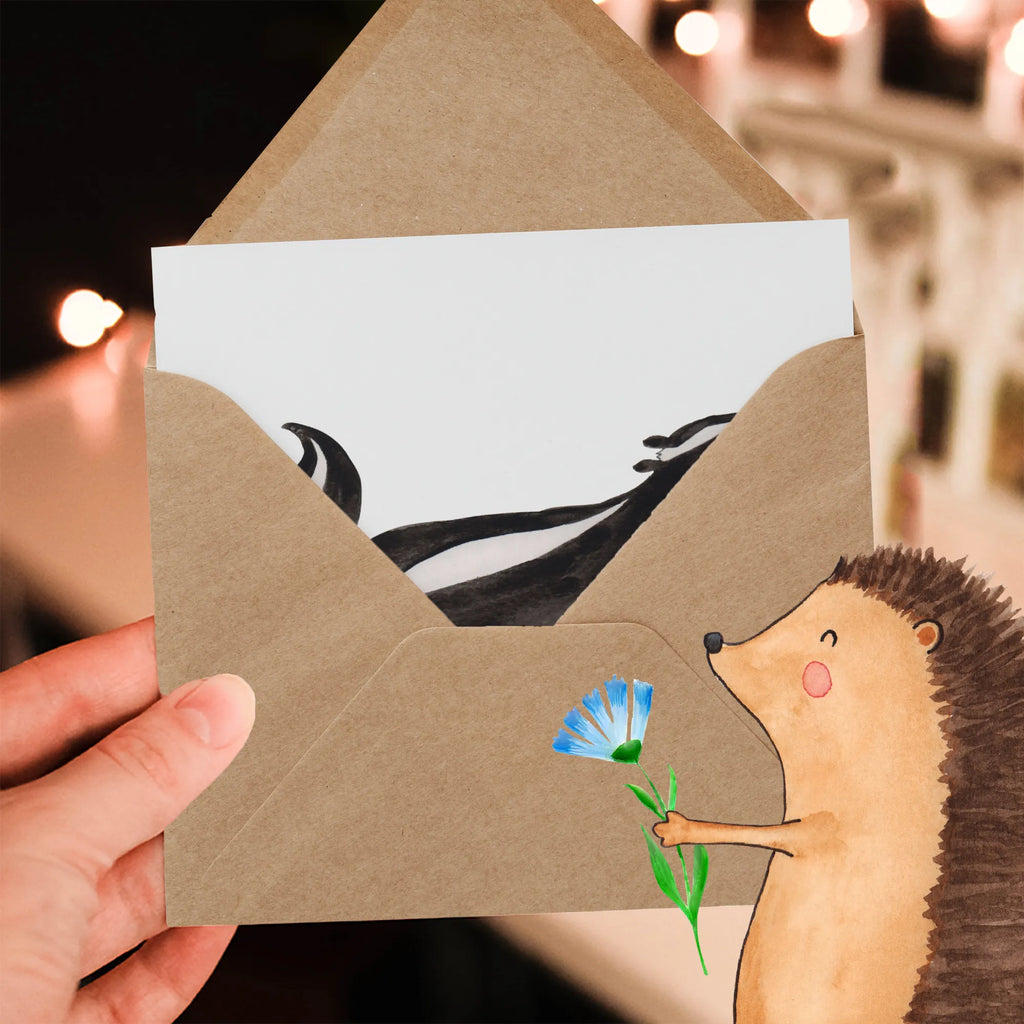 Deluxe Card skunk yoga Glückwunschkarte, doppelkarte, faltkarte, Klappkarte, Grußkarte, anlasskarte, Stinktier, Skunk, Lebe, Stinki, Yoga, Liebe, Lache, Namaste, Wildtier, Raubtier, Stinker