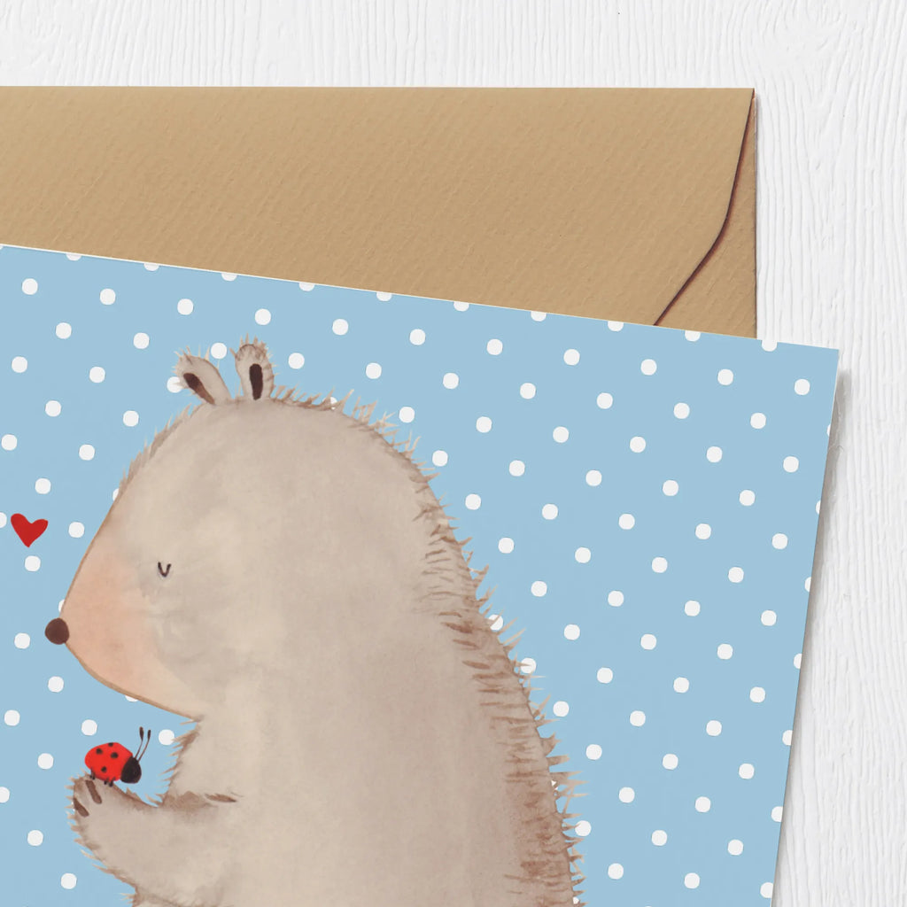 Deluxe Card bear ladybug Glückwunschkarte, Hochwertige Klappkarte, Karte, Hochzeitskarte, Geburtstagskarte, Grußkarte, Einladungskarte, Hochwertige Grußkarte, Klappkarte, Bär, Teddy, Teddybär, Liebe, Freiheit, Das Leben ist schön, Marienkäfer, Motivation