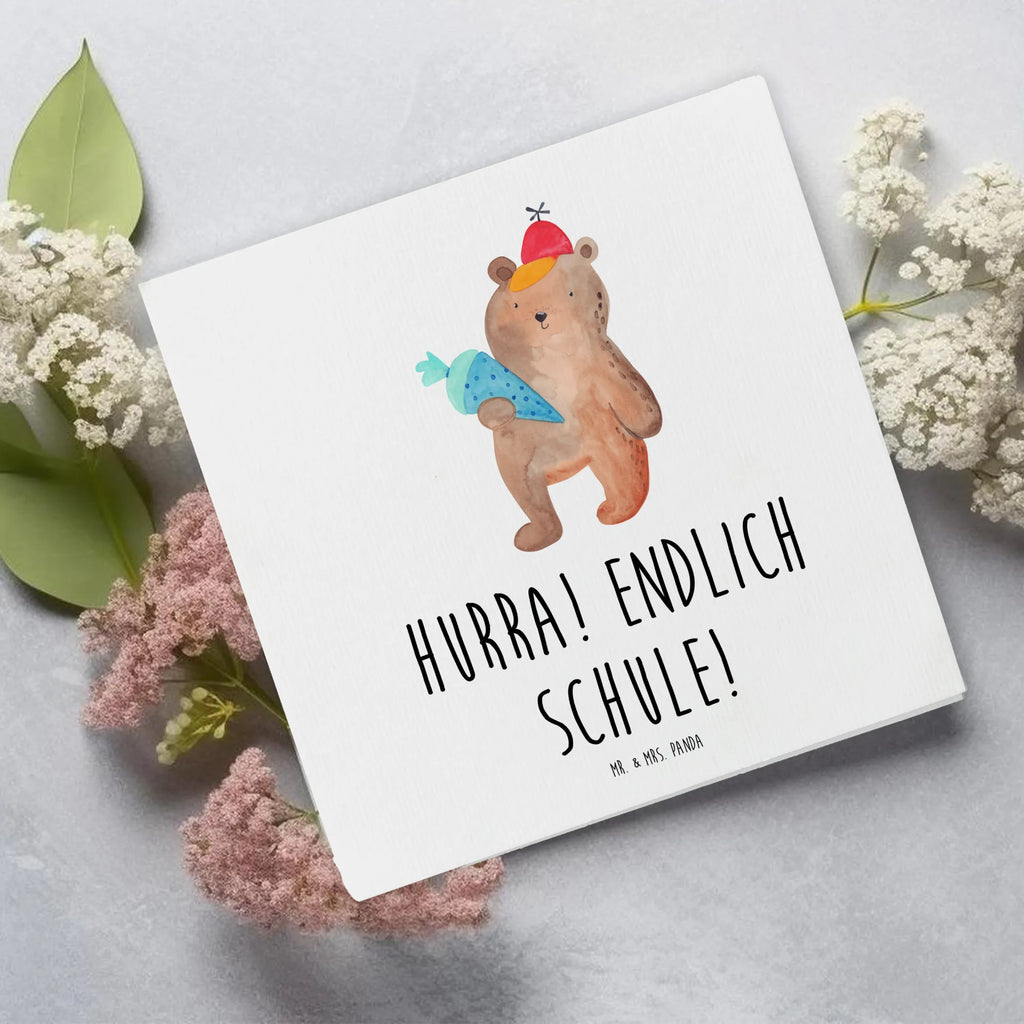 Deluxe Card bear School cone Hochwertige Klappkarte, Karte, Geburtstagskarte, Einladungskarte, Klappkarte, Glückwunschkarte, Hochzeitskarte, Grußkarte, Hochwertige Grußkarte, Bär, Teddy, Teddybär, Bär Motiv, Einschulung Geschenk, Erster Schultag Geschenk, Grundschule, Schule Geschenk, Schulanfang, Schultüte, Schulbeginn