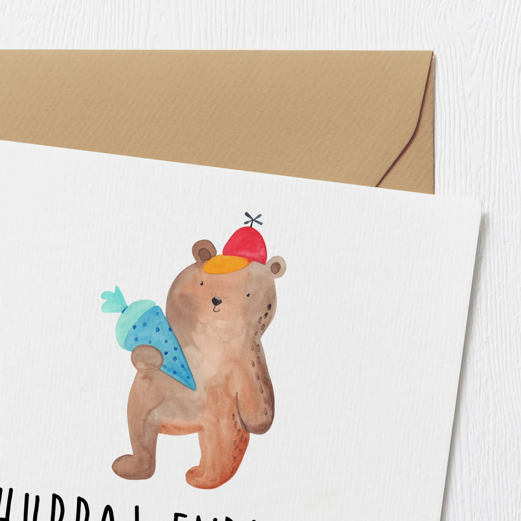 Deluxe Card bear School cone Hochwertige Klappkarte, Karte, Geburtstagskarte, Einladungskarte, Klappkarte, Glückwunschkarte, Hochzeitskarte, Grußkarte, Hochwertige Grußkarte, Bär, Teddy, Teddybär, Bär Motiv, Einschulung Geschenk, Erster Schultag Geschenk, Grundschule, Schule Geschenk, Schulanfang, Schultüte, Schulbeginn