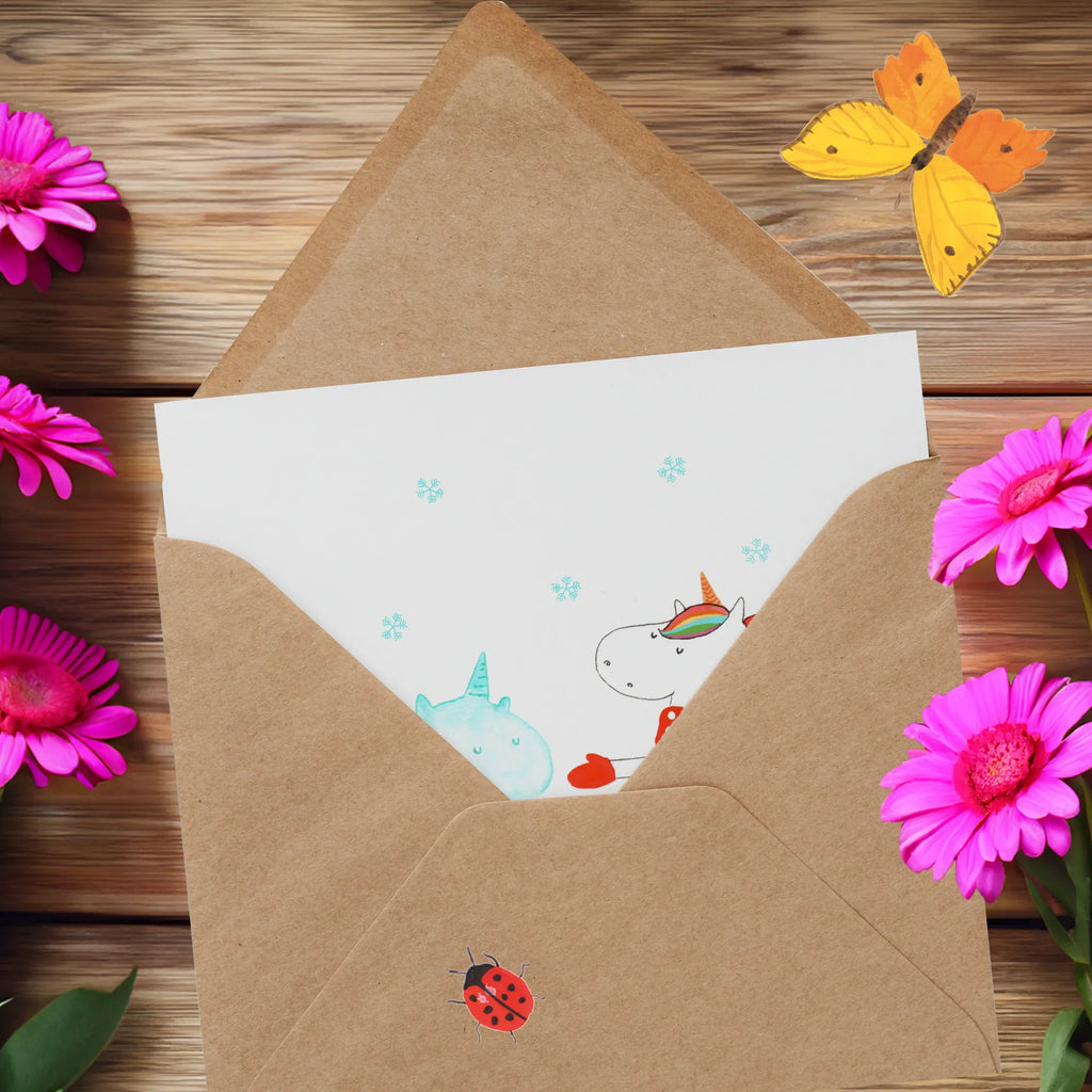 Deluxe Card unicorn snowman Glückwunschkarte, Klappkarte, Hochwertige Klappkarte, Hochwertige Grußkarte, Grußkarte, Karte, Hochzeitskarte, Geburtstagskarte, Einladungskarte, Einhorn, Einhörner, Einhorn Deko, Unicorn, Kuchen, X-Mas, Schnee, Handschuhe, Schneemann, Mütze, Weihnachten, kalt, Winter