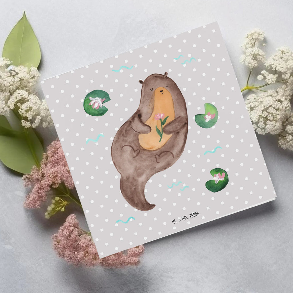 Deluxe Card otter Water Lily Hochwertige Klappkarte, Glückwunschkarte, Grußkarte, Hochwertige Grußkarte, Klappkarte, Einladungskarte, Karte, Hochzeitskarte, Geburtstagskarte, Otter, Fischotter, Seeotter, Otter Seeotter See Otter