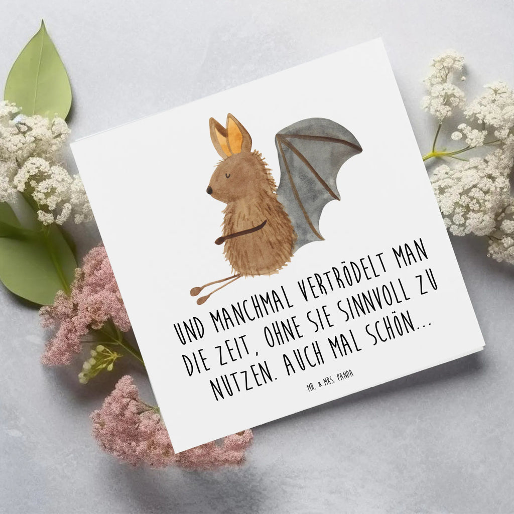 Deluxe Karte Fledermaus Sitzen Grußkarte, Klappkarte, Glückwunschkarte, Hochzeitskarte, Hochwertige Grußkarte, Karte, Einladungskarte, Geburtstagskarte, Hochwertige Klappkarte, Tiermotive, Gute Laune, lustige Sprüche, Tiere, Fledermäuse, Fledermaus, Motivation, entspannen