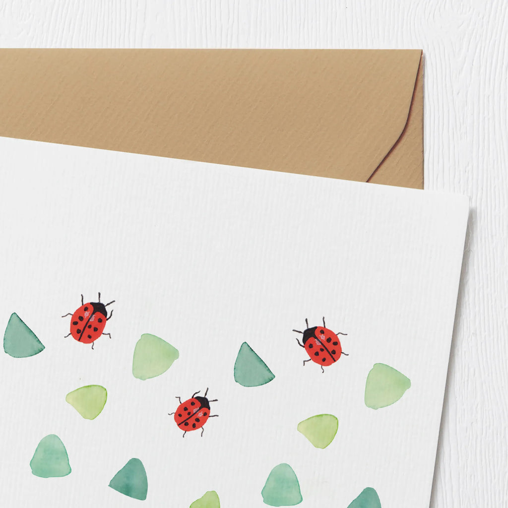Deluxe Card Ladybug Design Hochzeitskarte, Karte, Geburtstagskarte, Hochwertige Klappkarte, Klappkarte, Einladungskarte, Hochwertige Grußkarte, Glückwunschkarte, Grußkarte, Muster, verspielt, Marienkäfer, niedlich, grüne Punkte, Aquarell