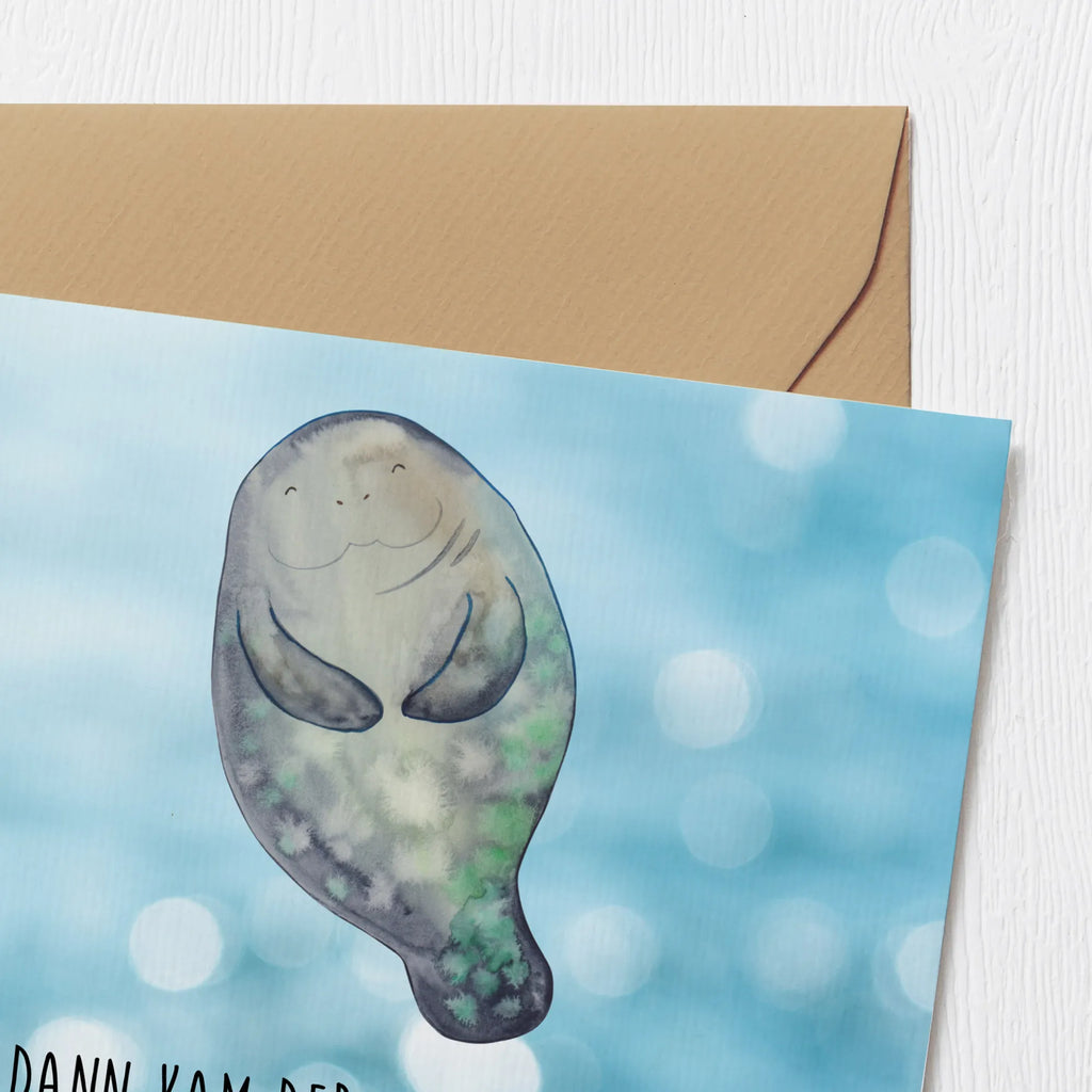 Deluxe Karte Seekuh Happy Hochwertige Grußkarte, Hochwertige Klappkarte, Grußkarte, Klappkarte, Glückwunschkarte, Karte, Einladungskarte, Hochzeitskarte, Geburtstagskarte, Meerestiere, Meer, Urlaub, Liebeskummer, Freundin, Seekühe, Selbstliebe, Neuanfang, Seekuh, Respekt, Neustart, Zufrieden, Achtsamkeit