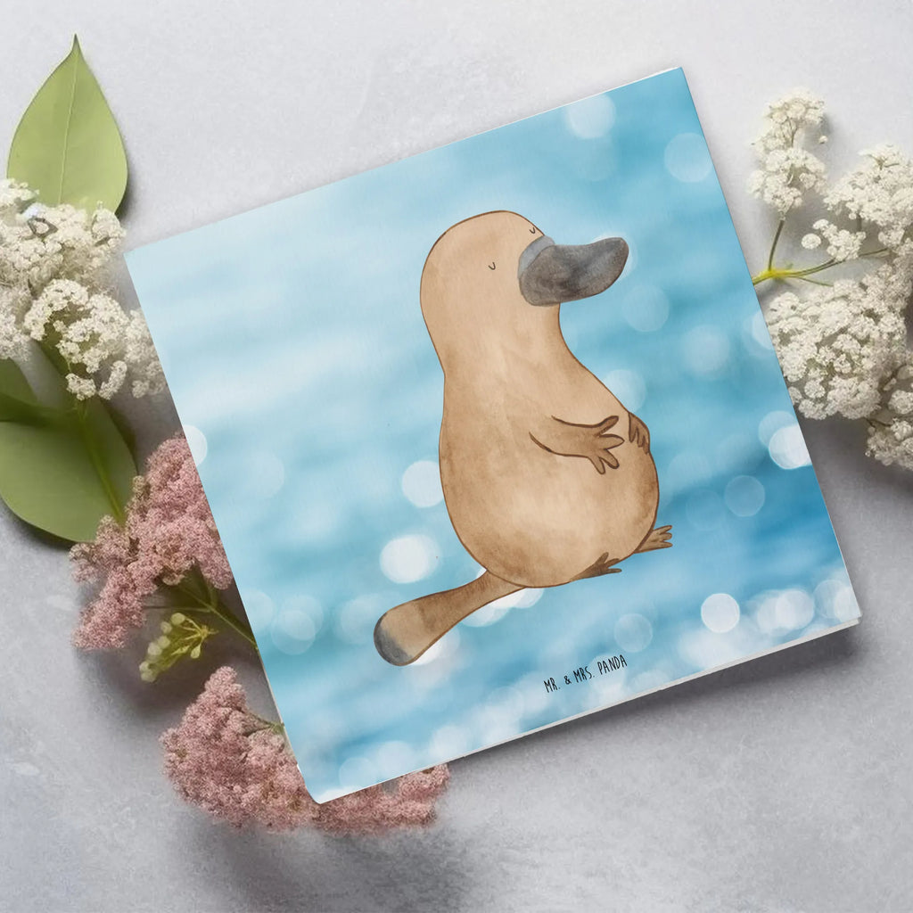 Deluxe Card platypus courage Karte, Hochzeitskarte, Grußkarte, Glückwunschkarte, Hochwertige Grußkarte, Einladungskarte, Geburtstagskarte, Klappkarte, Hochwertige Klappkarte, Meerestiere, Meer, Urlaub, mutig, Mut, Schnabeltier, Neustart, Training, Arbeit, Motivation, Büro, Raodtrip, Schnabeltiere, Neuanfang, Lebensweisheit, Weltreise