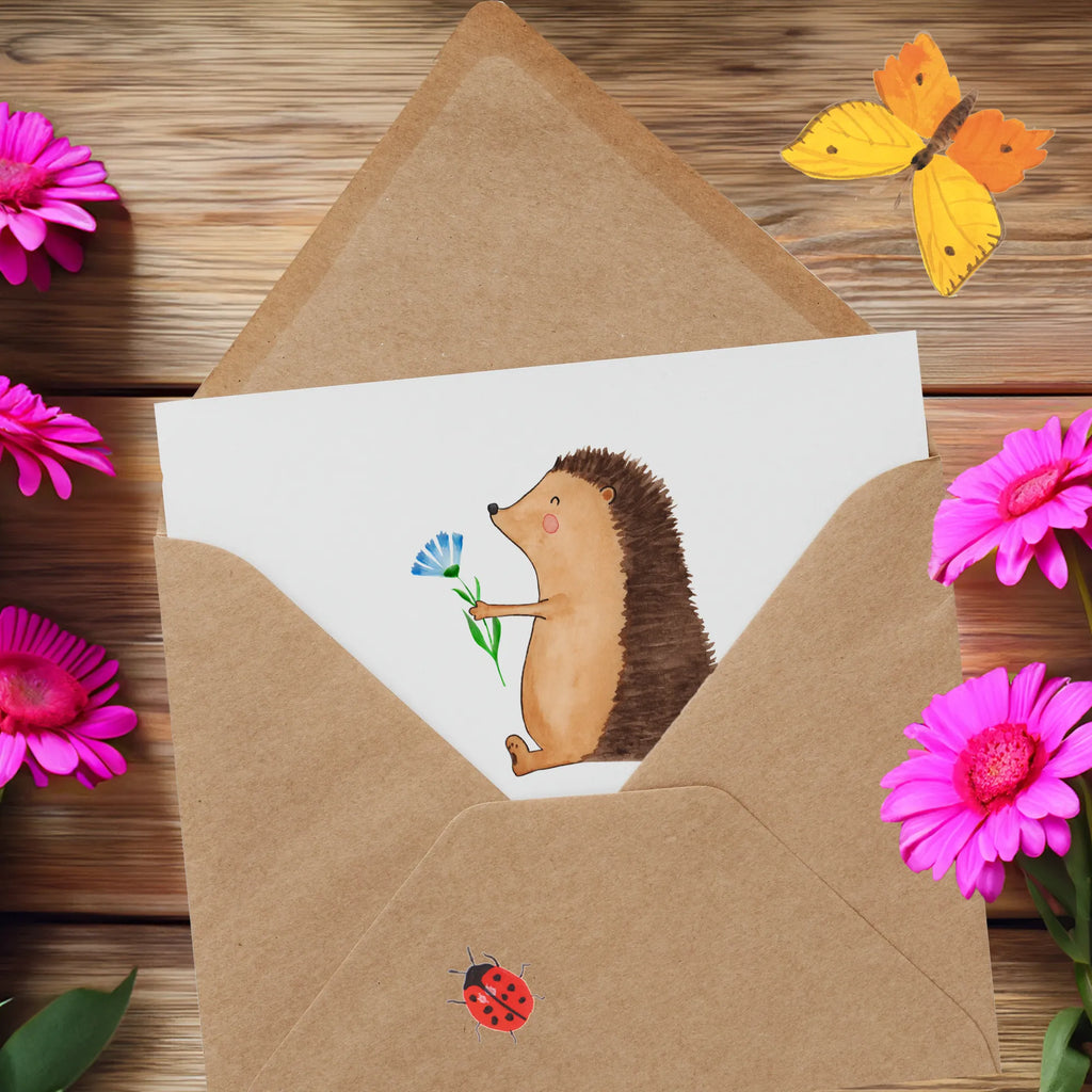 Deluxe Card Hedgehog Flower Glückwunschkarte, Grußkarte, Karte, Klappkarte, Hochwertige Klappkarte, Einladungskarte, Hochwertige Grußkarte, Geburtstagskarte, Hochzeitskarte, Tiermotive, Gute Laune, lustige Sprüche, Tiere, krank, Genesungswünsche, Gute Besserung, Besuch, Igel, Krankenhaus, Krankheit