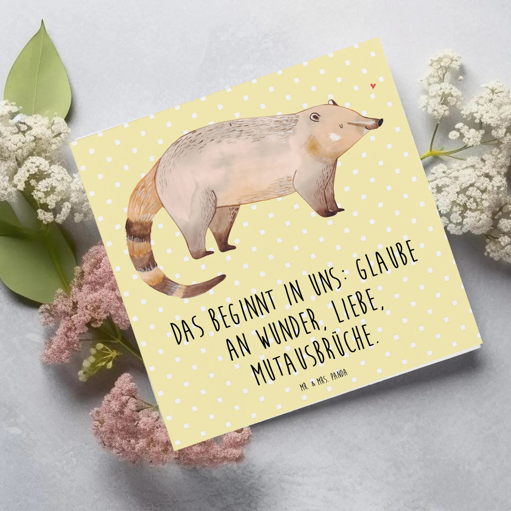 Deluxe Karte Nasenbär Karte, Geburtstagskarte, Glückwunschkarte, Einladungskarte, Grußkarte, Hochwertige Grußkarte, Hochzeitskarte, Hochwertige Klappkarte, Klappkarte, Tiermotive, Gute Laune, lustige Sprüche, Tiere, Nasenbär, Bär, Rüsselbär, Nasenbären