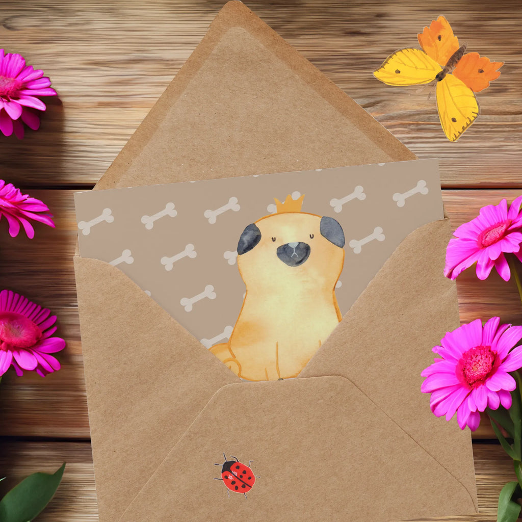 Deluxe Card pug Crown Hochwertige Grußkarte, Grußkarte, Glückwunschkarte, Karte, Geburtstagskarte, Klappkarte, Einladungskarte, Hochwertige Klappkarte, Hochzeitskarte, Hund, Hundemotiv, Haustier, Hunderasse, Tierliebhaber, Hundebesitzer, Sprüche, allergisch, Mops, Hundebesitzer. Spruch, lustig, kinderlos, Hausregel