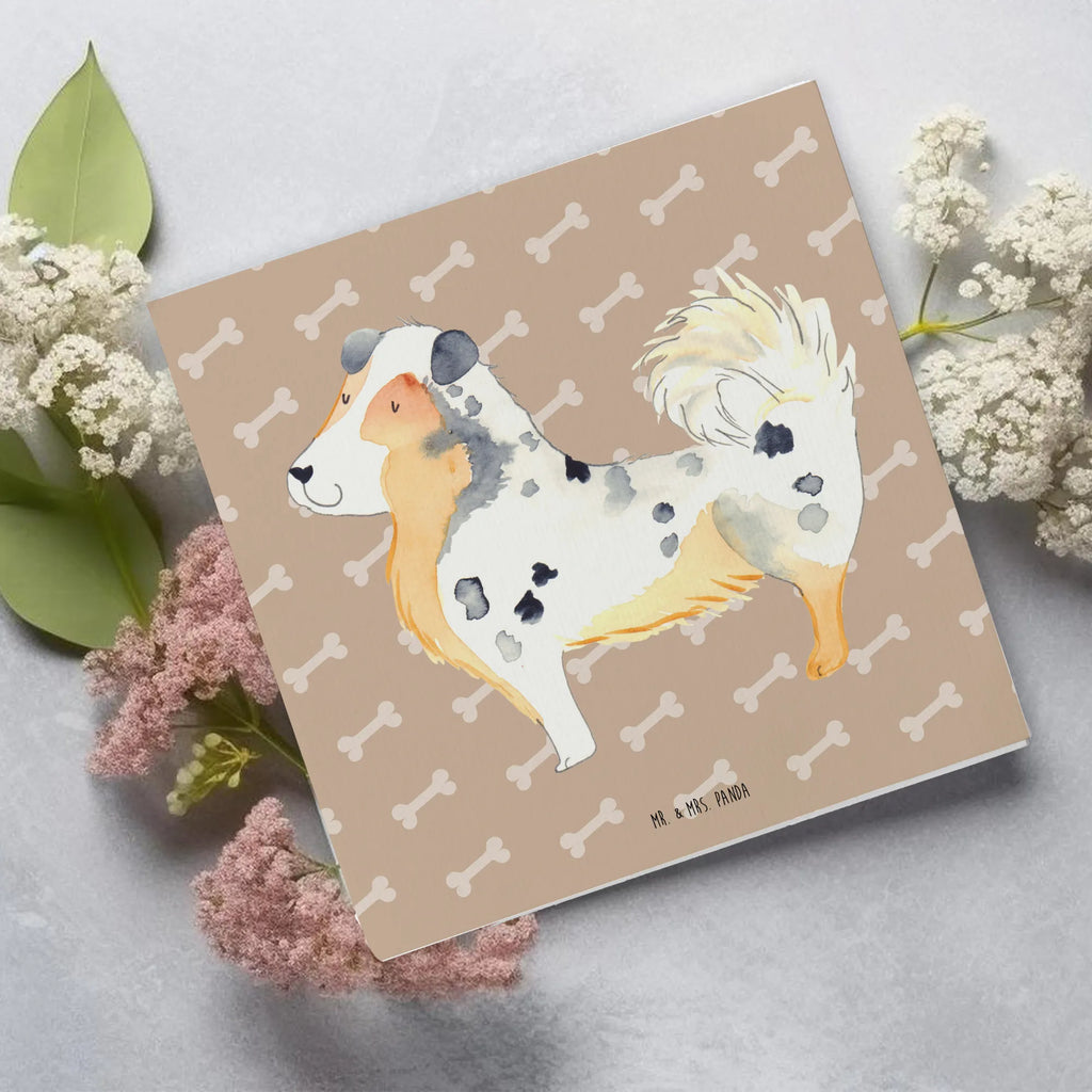 Deluxe Card Dog Australia Shepherd Geburtstagskarte, Klappkarte, Hochwertige Klappkarte, Grußkarte, Glückwunschkarte, Karte, Einladungskarte, Hochzeitskarte, Hochwertige Grußkarte, Hund, Hundemotiv, Haustier, Hunderasse, Tierliebhaber, Hundebesitzer, Sprüche, Shepherd, Familienhund, Australien Shepherd, Hundeliebe, Spruch
