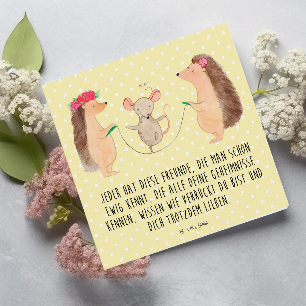 Deluxe Card Hedgehog skipping Grußkarte, Karte, Einladungskarte, Geburtstagskarte, Glückwunschkarte, Hochzeitskarte, Klappkarte, Hochwertige Klappkarte, Hochwertige Grußkarte, Tiermotive, Gute Laune, lustige Sprüche, Tiere, Igel, Seilhüpfen, Seilspringen, Maus, Kindergarten, Kinder