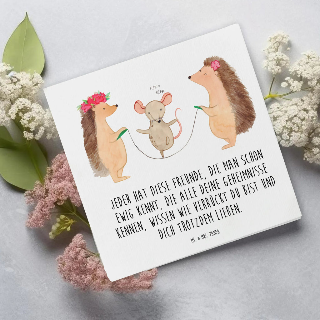 Deluxe Card Hedgehog skipping Grußkarte, Karte, Einladungskarte, Geburtstagskarte, Glückwunschkarte, Hochzeitskarte, Klappkarte, Hochwertige Klappkarte, Hochwertige Grußkarte, Tiermotive, Gute Laune, lustige Sprüche, Tiere, Igel, Seilhüpfen, Seilspringen, Maus, Kindergarten, Kinder