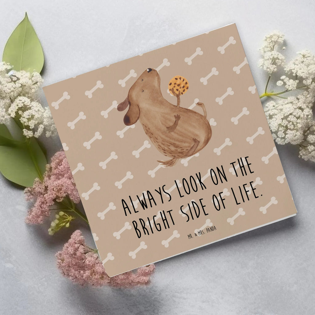 Deluxe Card Dog biscuit Hochwertige Grußkarte, Karte, Glückwunschkarte, Hochzeitskarte, Klappkarte, Grußkarte, Geburtstagskarte, Einladungskarte, Hochwertige Klappkarte, Hund, Hundemotiv, Haustier, Hunderasse, Tierliebhaber, Hundebesitzer, Sprüche, Hundesnacks, Leckerli, Hundeleckerli, Hundekekse
