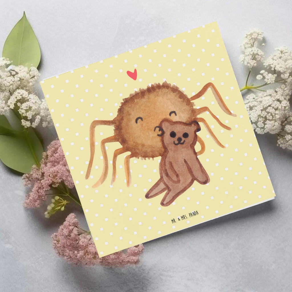 Deluxe Karte Spinne Agathe Teddy Hochwertige Klappkarte, Karte, Hochwertige Grußkarte, Geburtstagskarte, Glückwunschkarte, Grußkarte, Einladungskarte, Hochzeitskarte, Klappkarte, Spinne Agathe, Spinne, Agathe, Videos, Merchandise, Treue, Dankeschön, Teddy, Freundschaft, Verliebt, Liebesbeweis, Liebesgeschenk, Miteinander