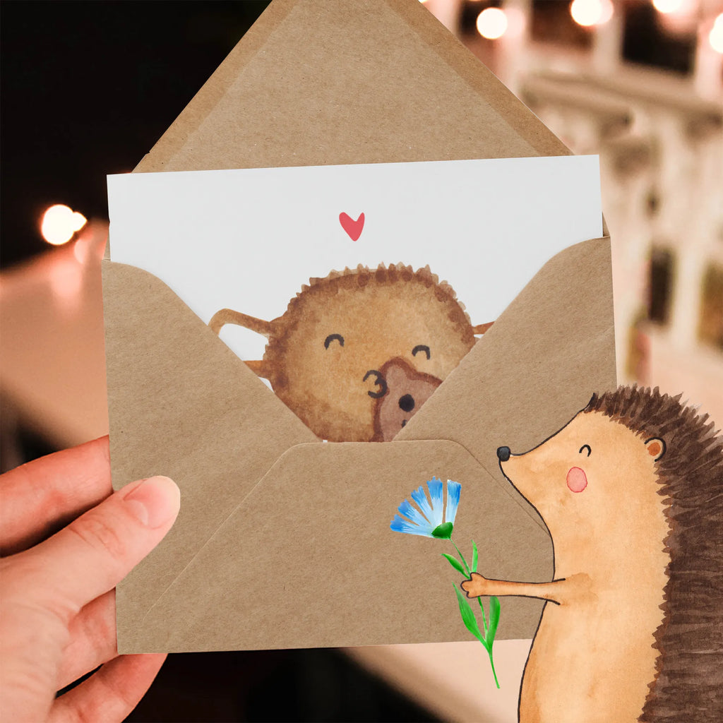 Deluxe Karte Spinne Agathe Teddy Hochwertige Klappkarte, Karte, Hochwertige Grußkarte, Geburtstagskarte, Glückwunschkarte, Grußkarte, Einladungskarte, Hochzeitskarte, Klappkarte, Spinne Agathe, Spinne, Agathe, Videos, Merchandise, Treue, Dankeschön, Teddy, Freundschaft, Verliebt, Liebesbeweis, Liebesgeschenk, Miteinander